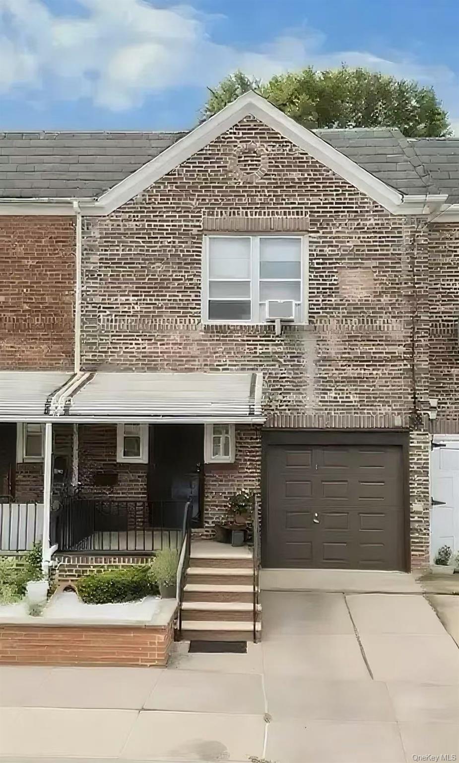 #1 photo, 7204 Calamus Avenue, 皇后區 木邊 Woodside , NY 11377