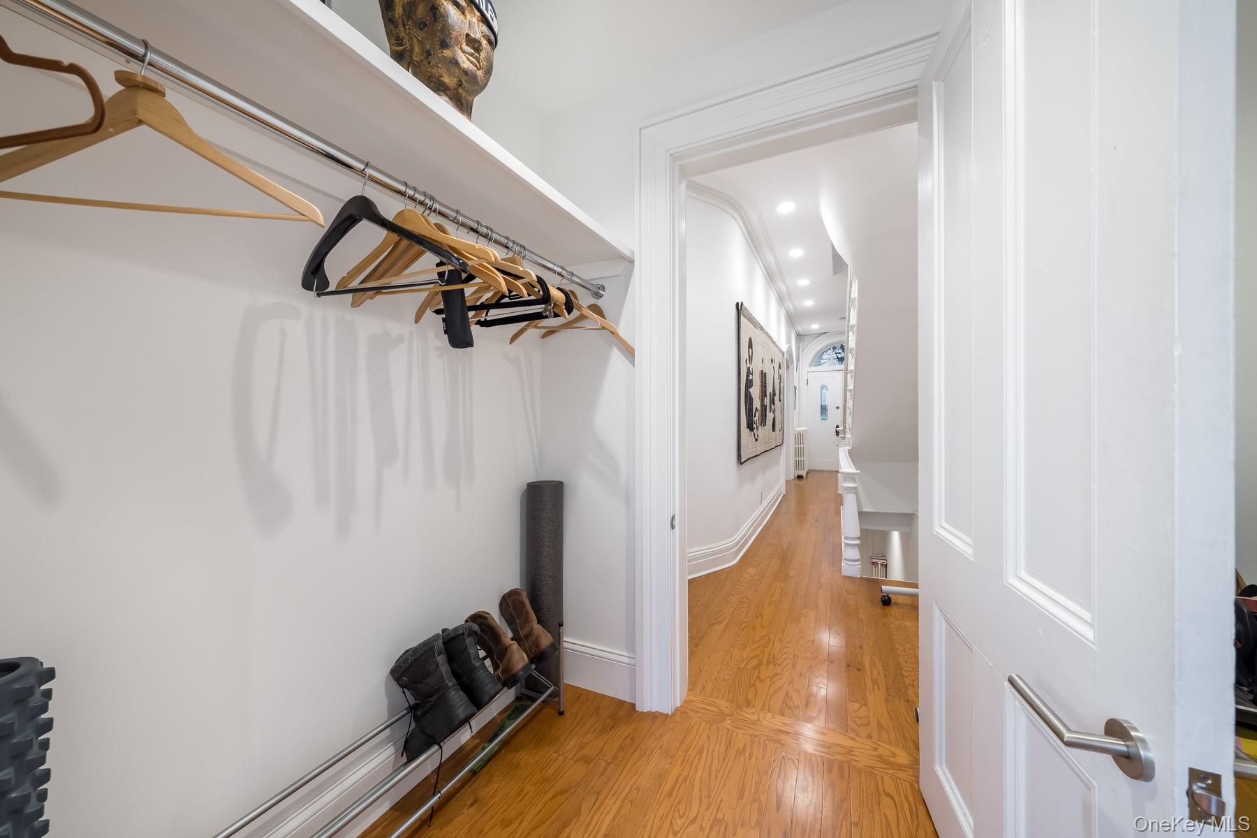 #15 photo, 17 E 128th Street, マンハッタン New York (Manhattan) , NY 10035