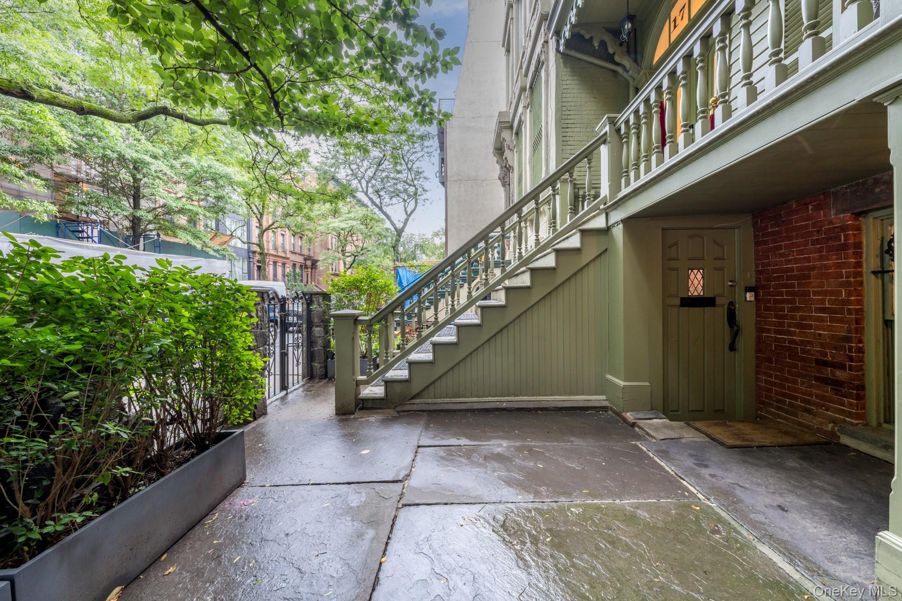 #4 photo, 17 E 128th Street, マンハッタン New York (Manhattan) , NY 10035