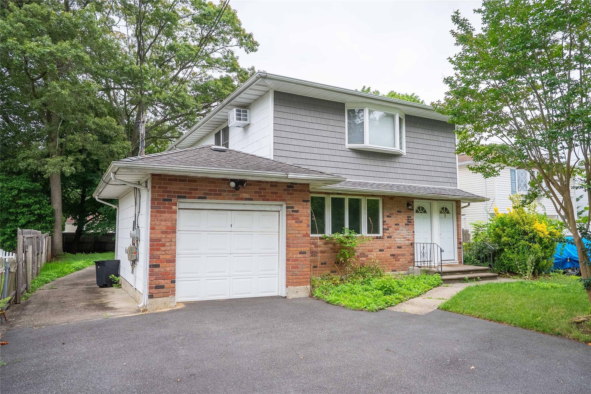 #1 photo, 7 Miller Drive, 東長島 Lake Grove , NY 11755