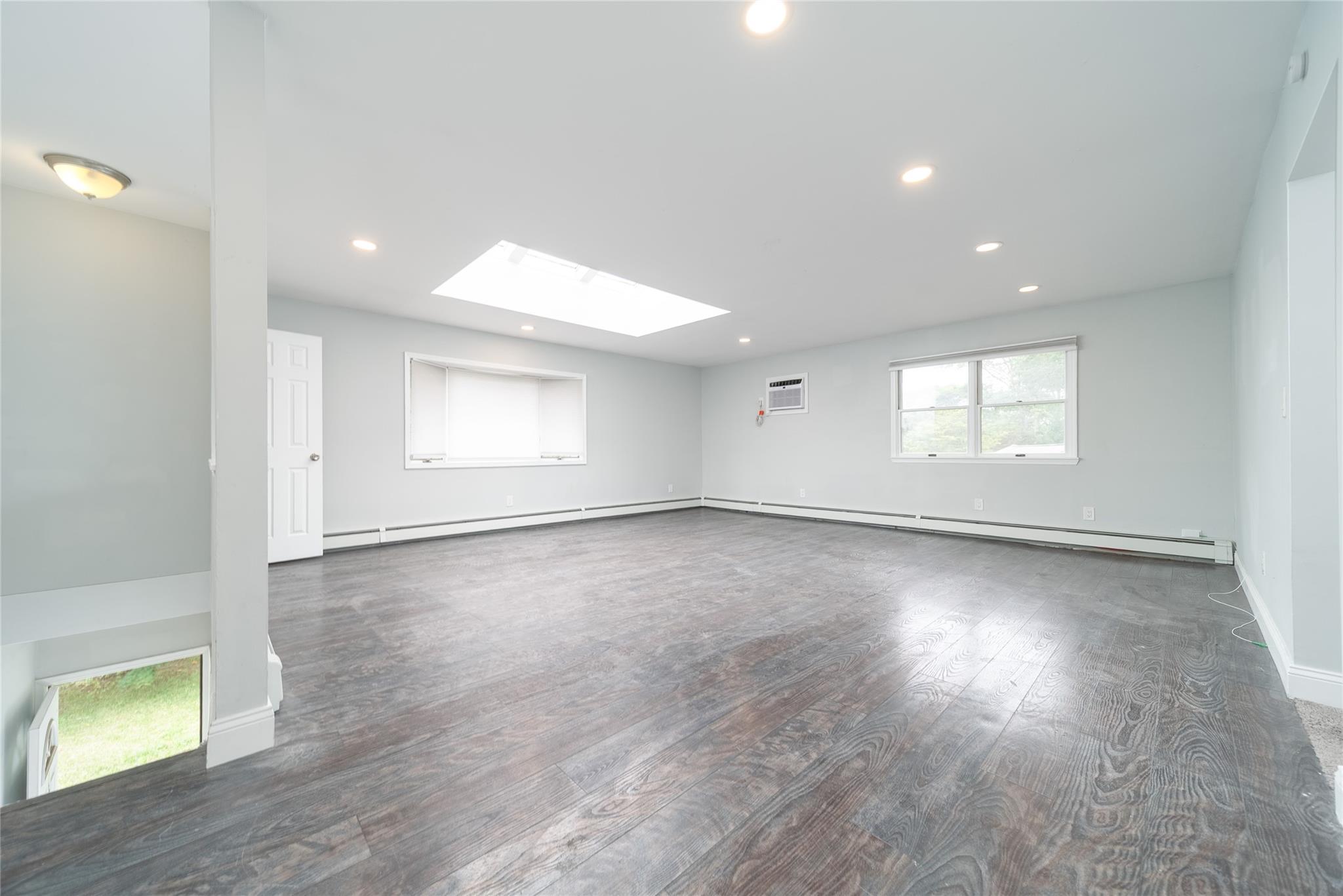 #20 photo, 7 Miller Drive, サフォーク郡 Lake Grove , NY 11755