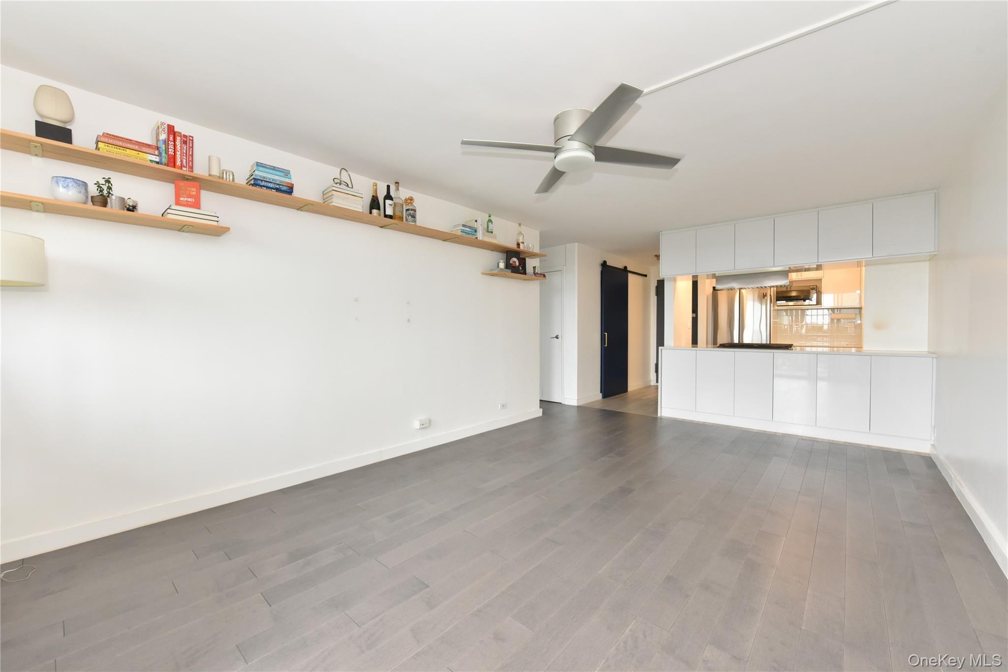 #6 photo, 152-18 Union Turnpike, クイーンズ区 Flushing , NY 11367