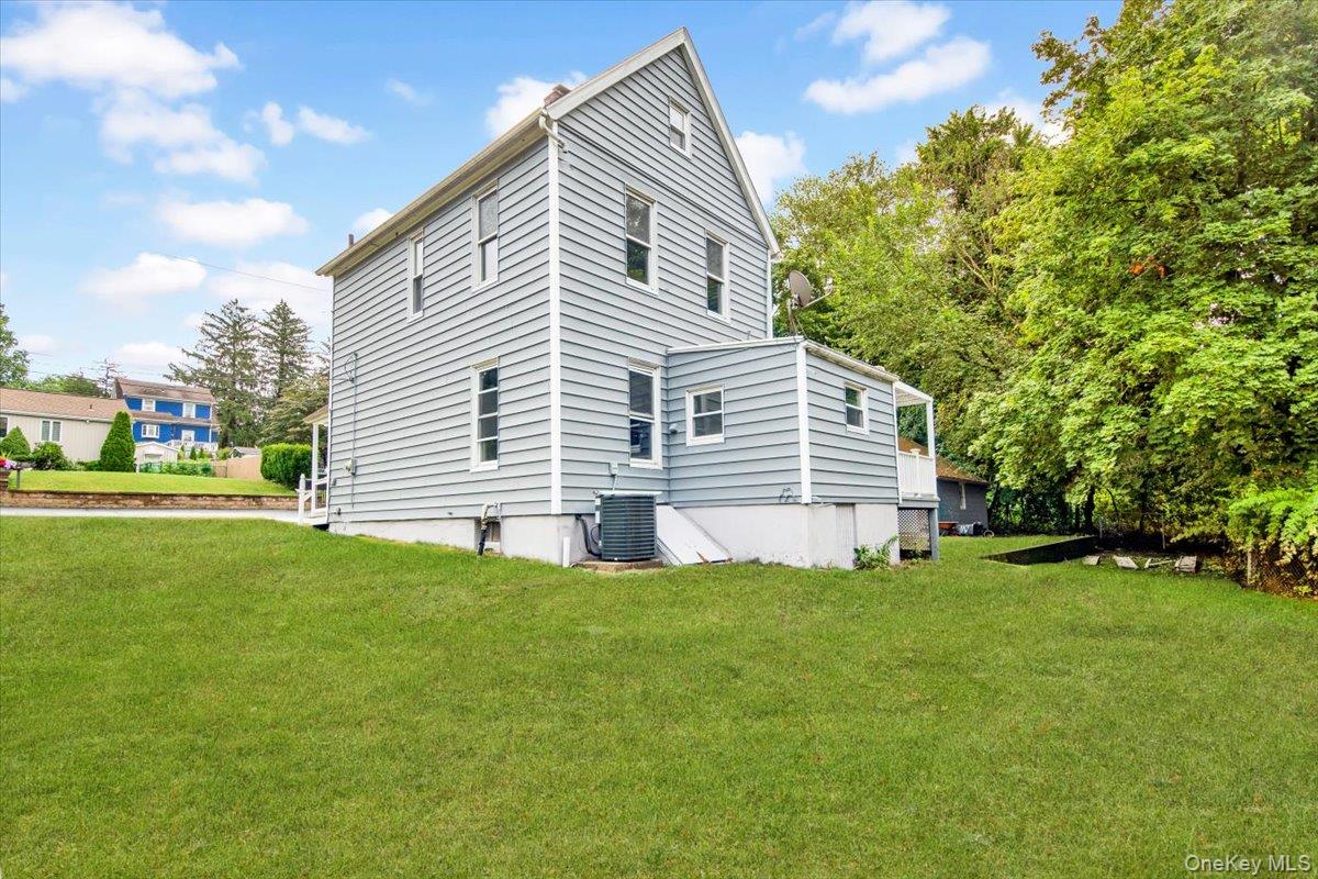 #4 photo, 233 Brady Avenue, Hawthorne , NY 10532