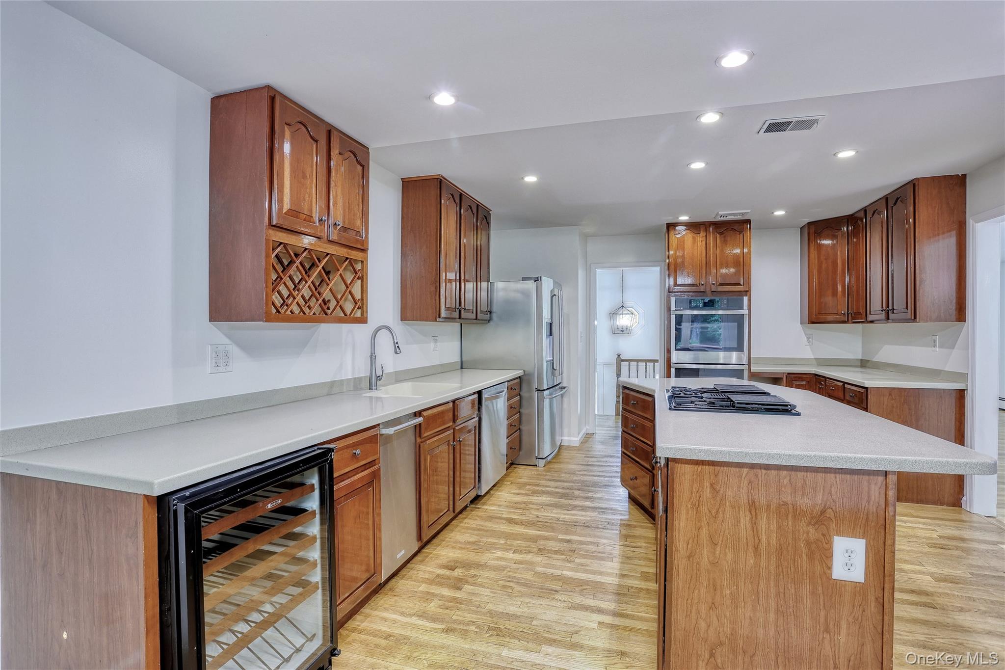 #13 photo, 24 Wallace Drive, Chestnut Ridge , NY 10977