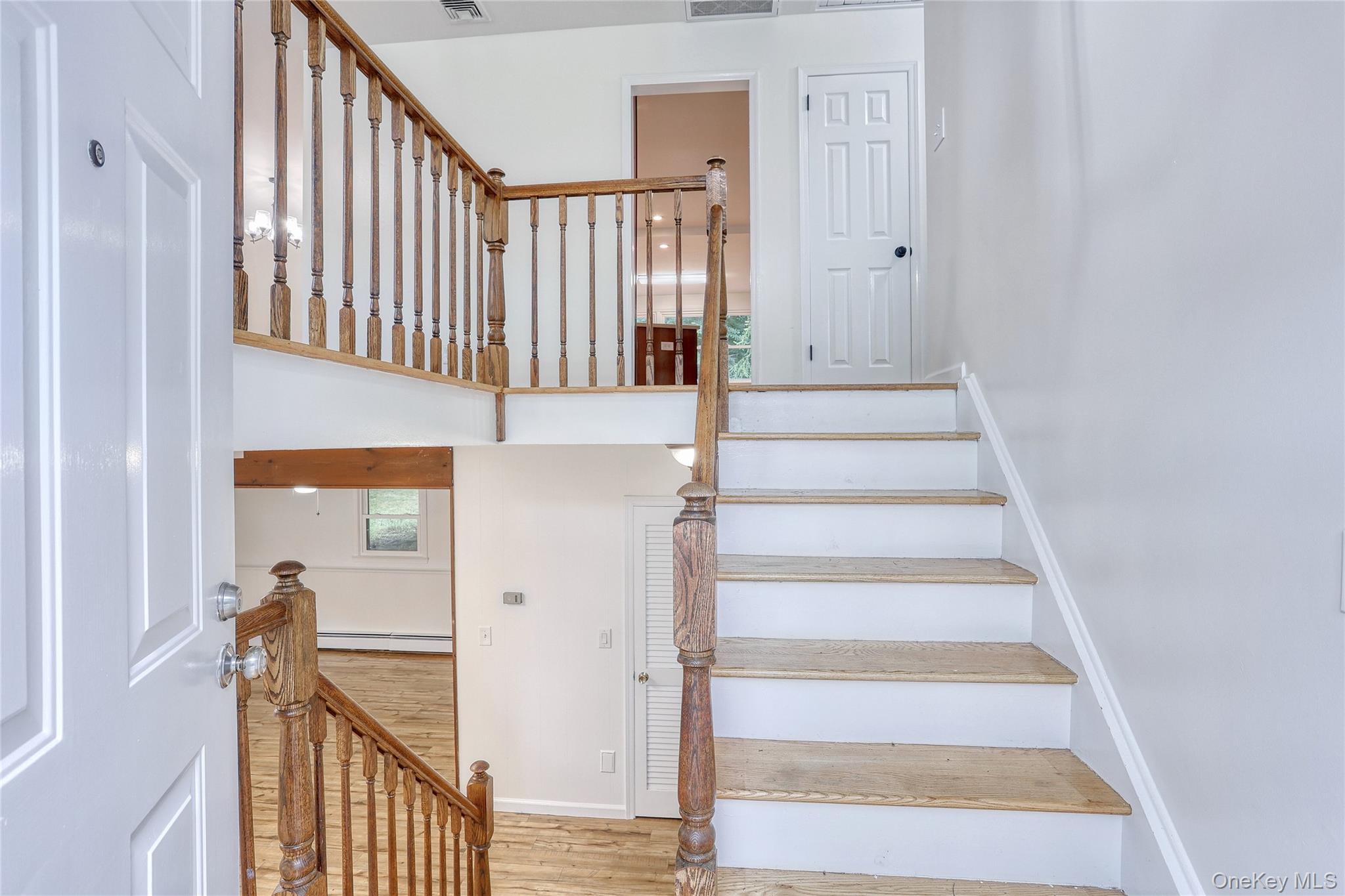 #3 photo, 24 Wallace Drive, Chestnut Ridge , NY 10977