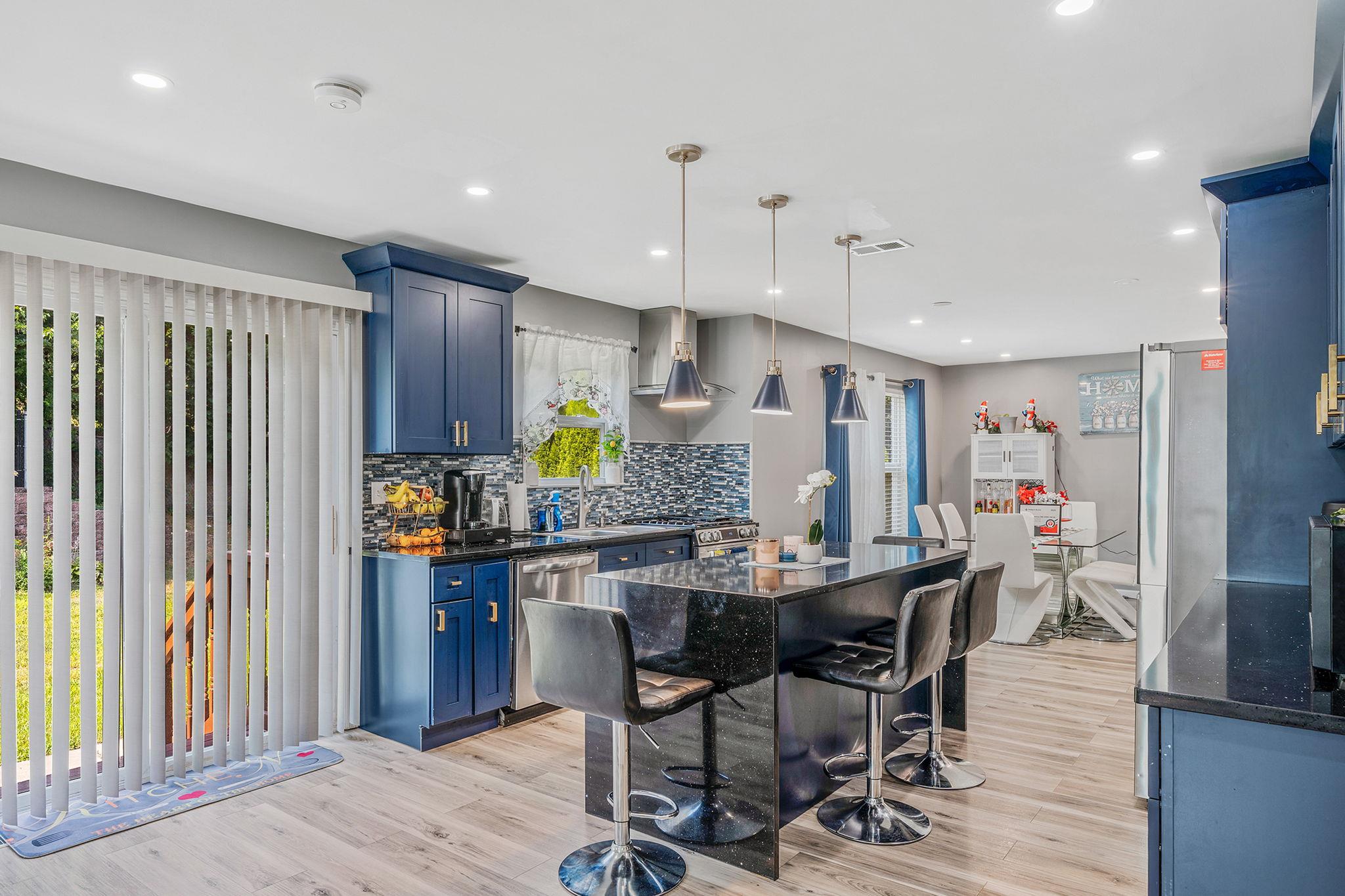 #16 photo, 11 Gladysz Way, Port Jefferson , NY 11777