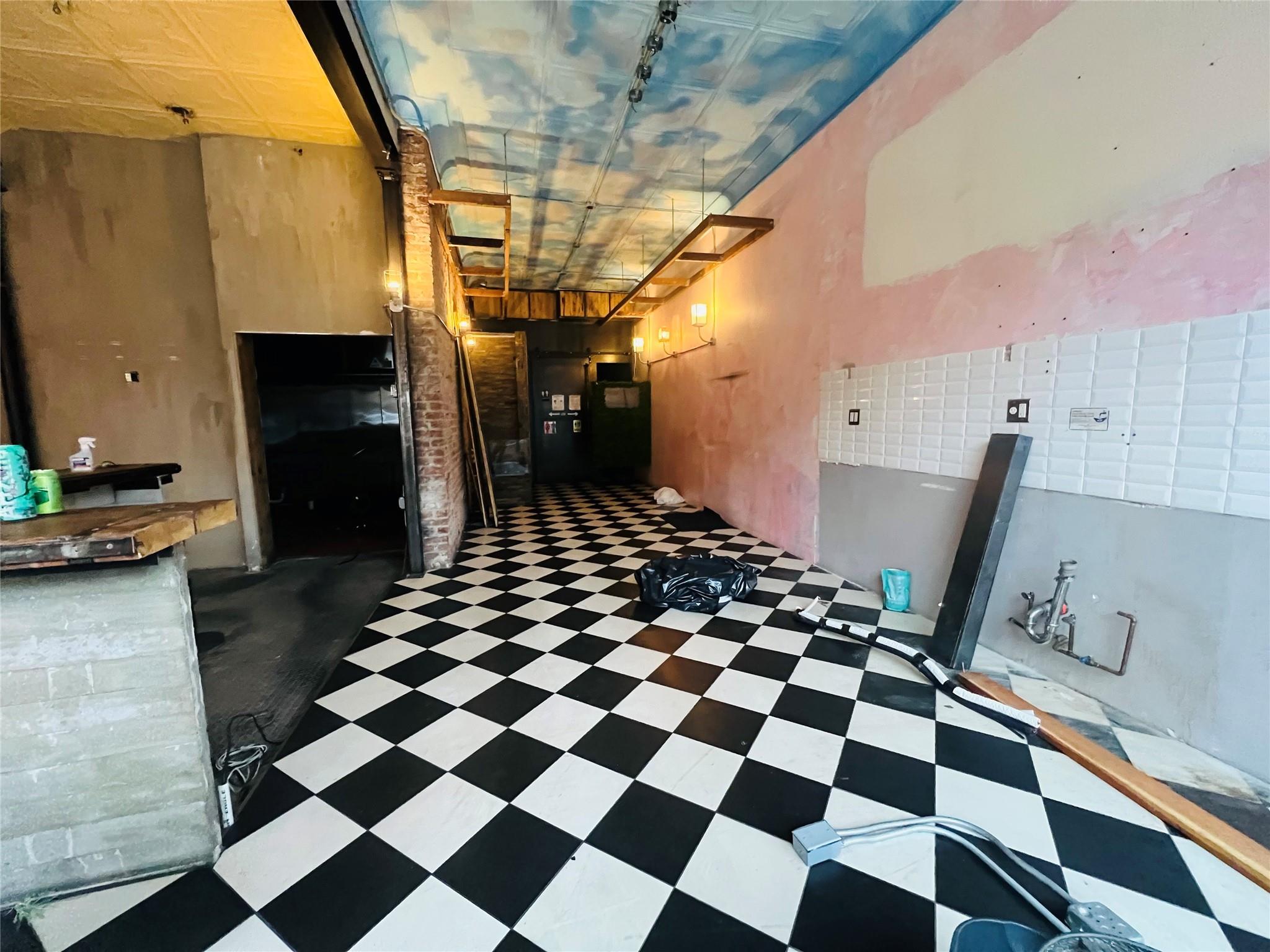 #1 photo, 63-19 39th Avenue, 皇后區 木邊 Woodside , NY 11377