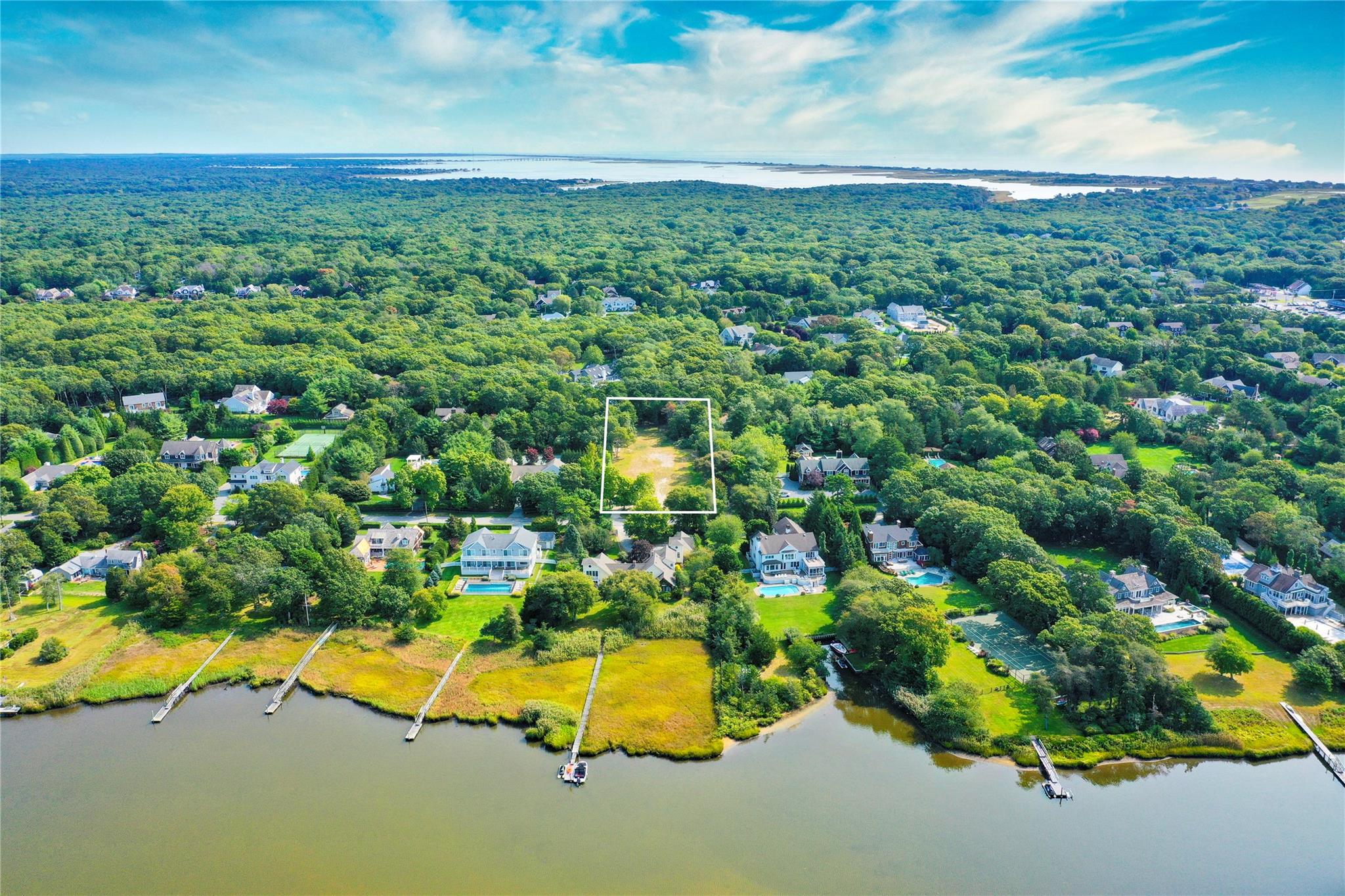 #1 photo, 34B Old Main Road, 東長島 汉普顿 Quogue , NY 11959