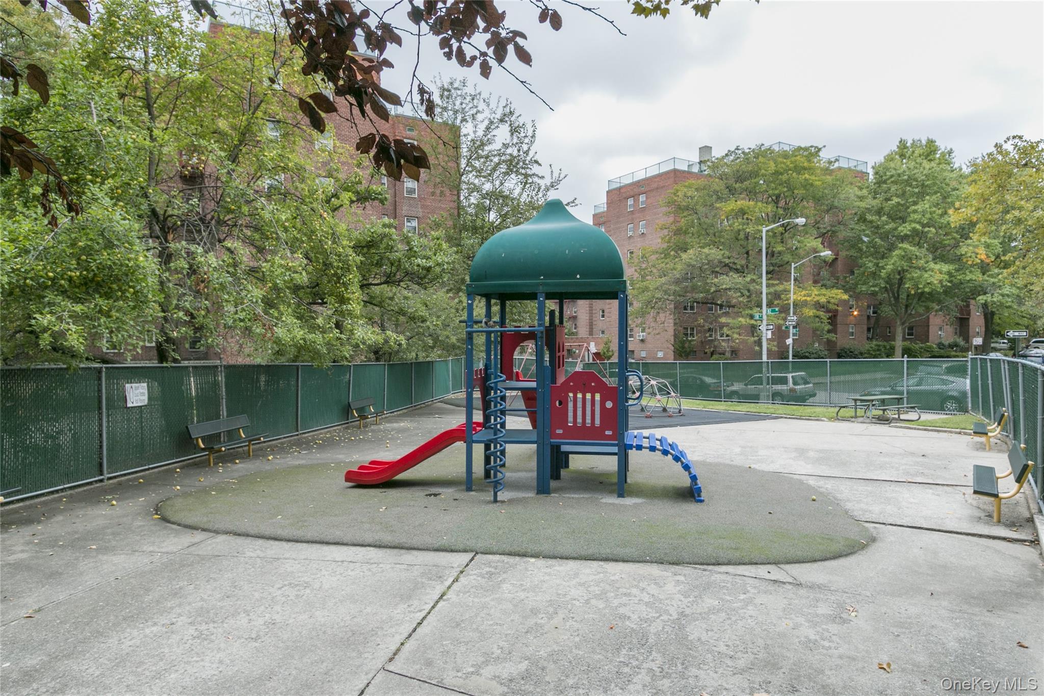 #20 photo, 139-15 83 Ave, クイーンズ区 Briarwood , NY 11435