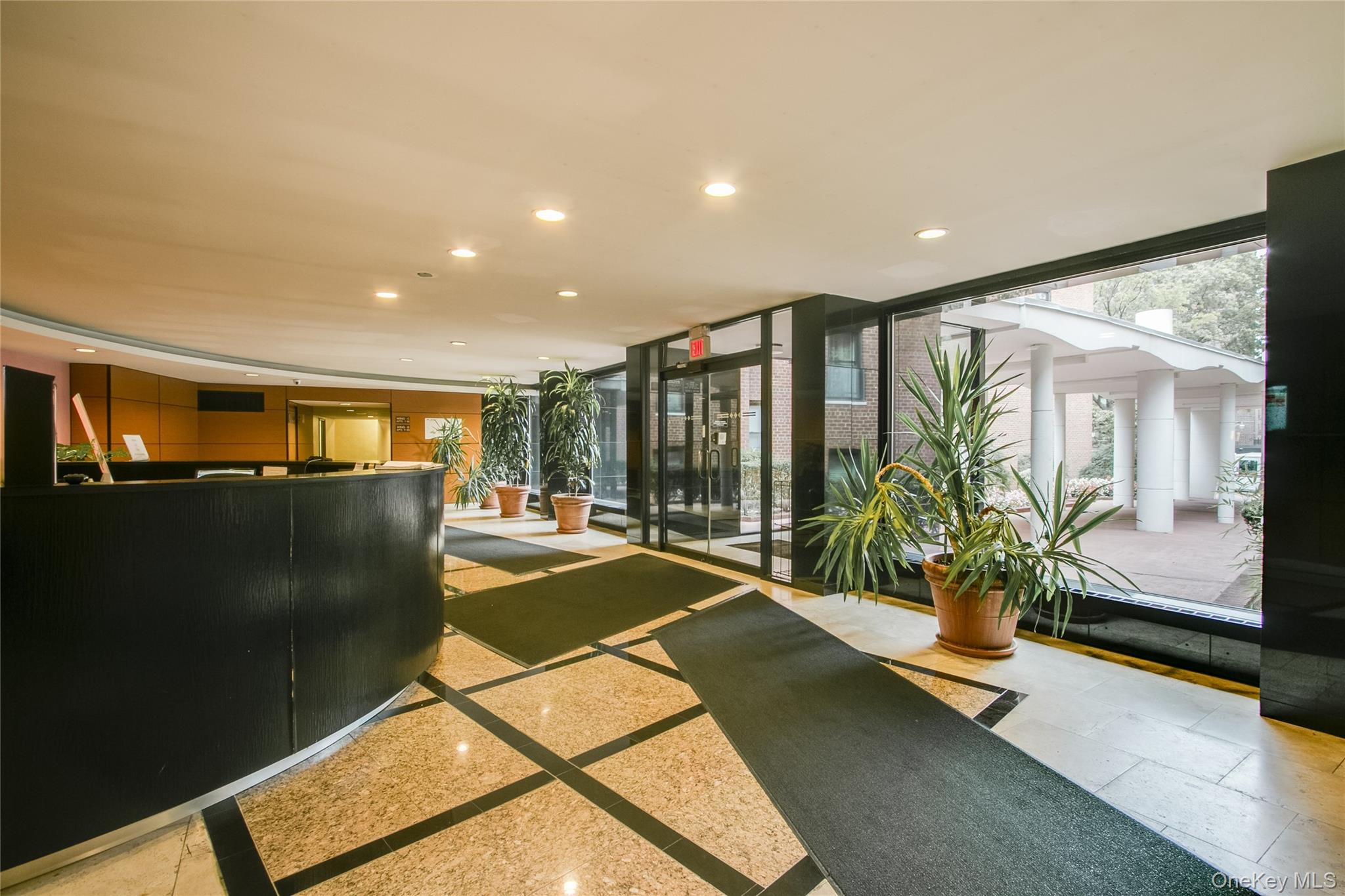 #4 photo, 139-15 83 Ave, クイーンズ区 Briarwood , NY 11435