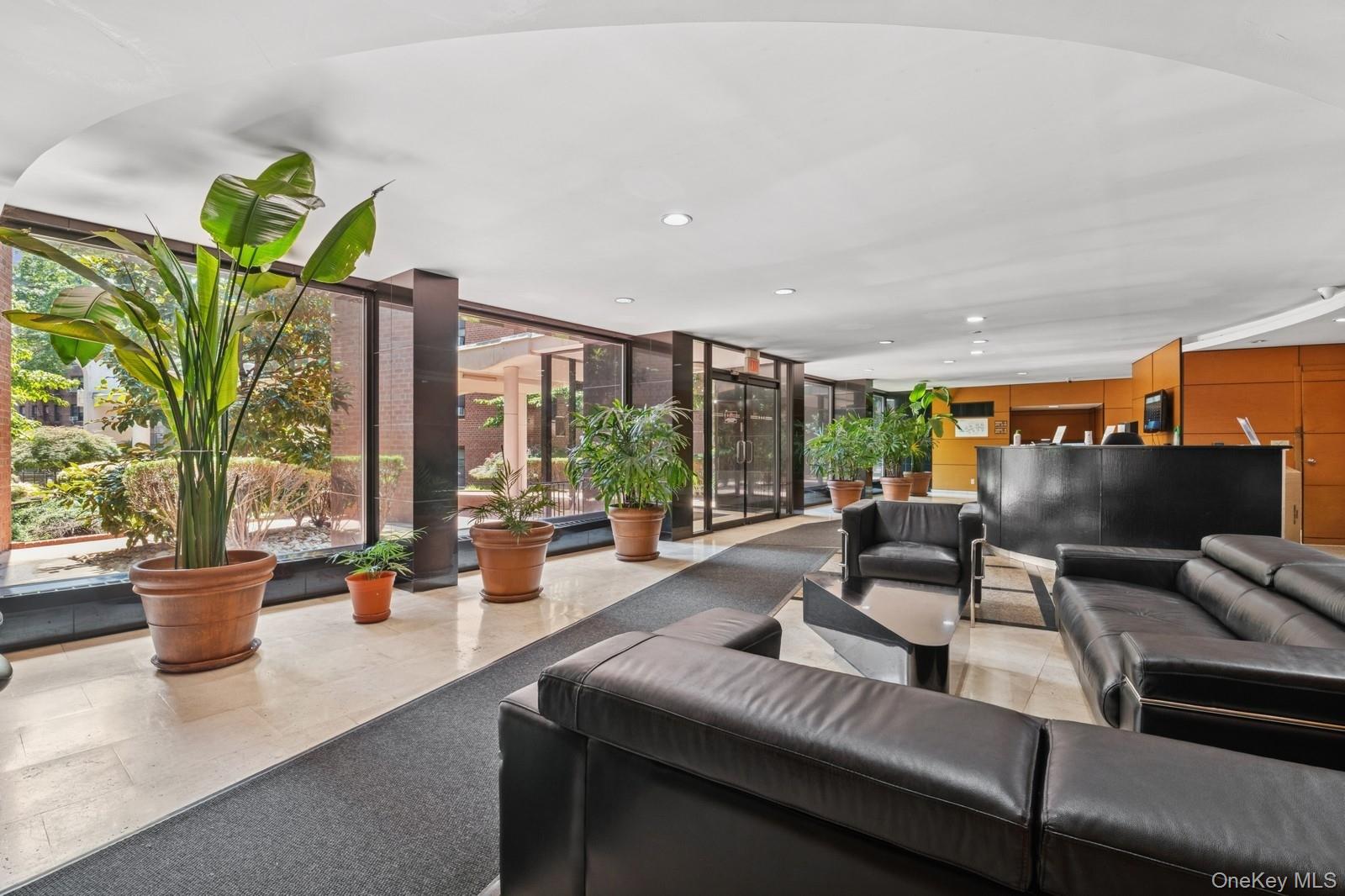 #5 photo, 139-15 83 Ave, クイーンズ区 Briarwood , NY 11435