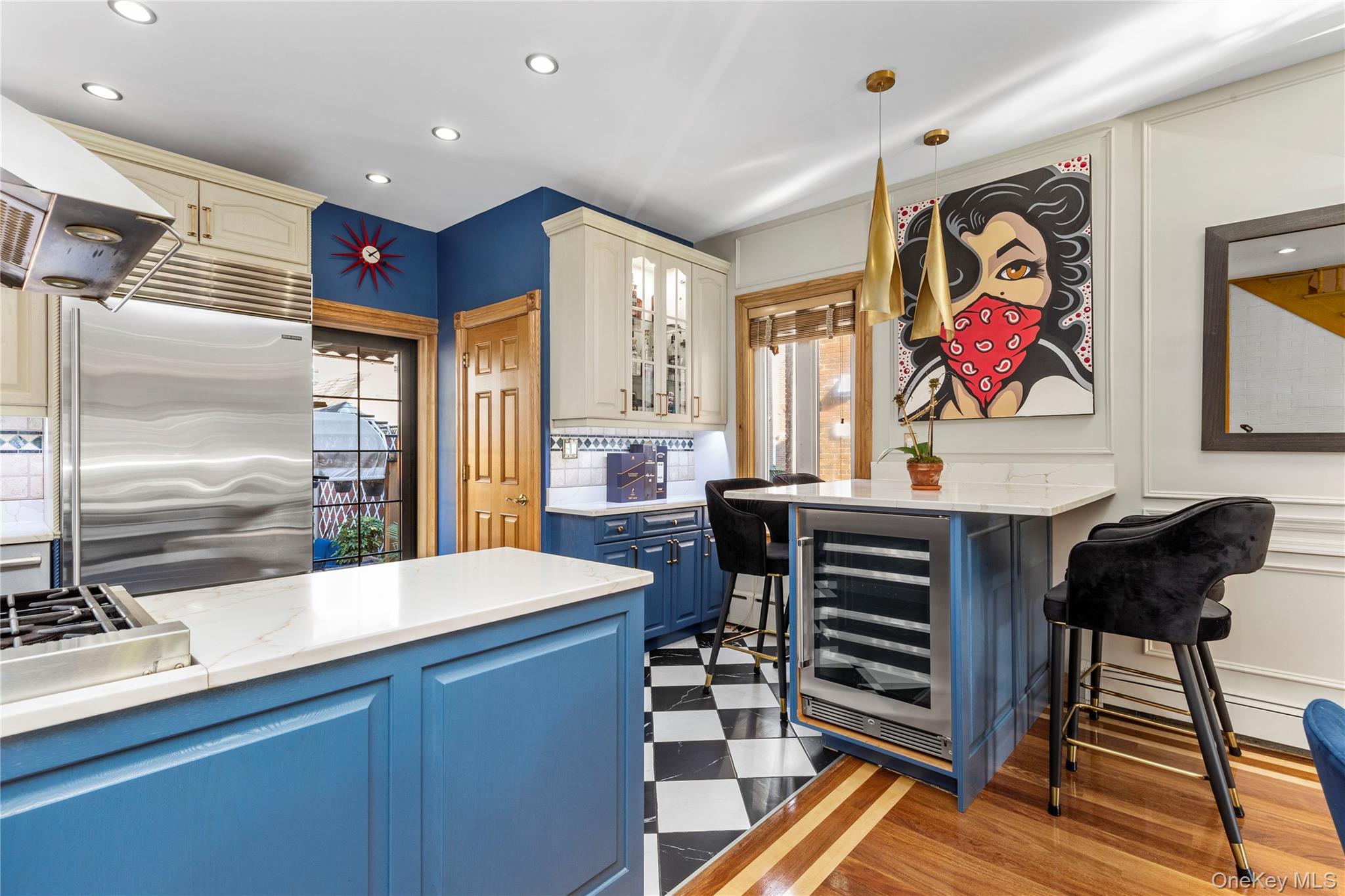 #12 photo, 33-39 84th Street, クイーンズ区 Jackson Heights , NY 11372