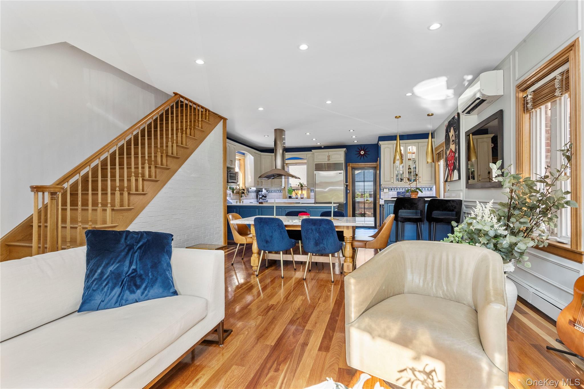 #16 photo, 33-39 84th Street, クイーンズ区 Jackson Heights , NY 11372