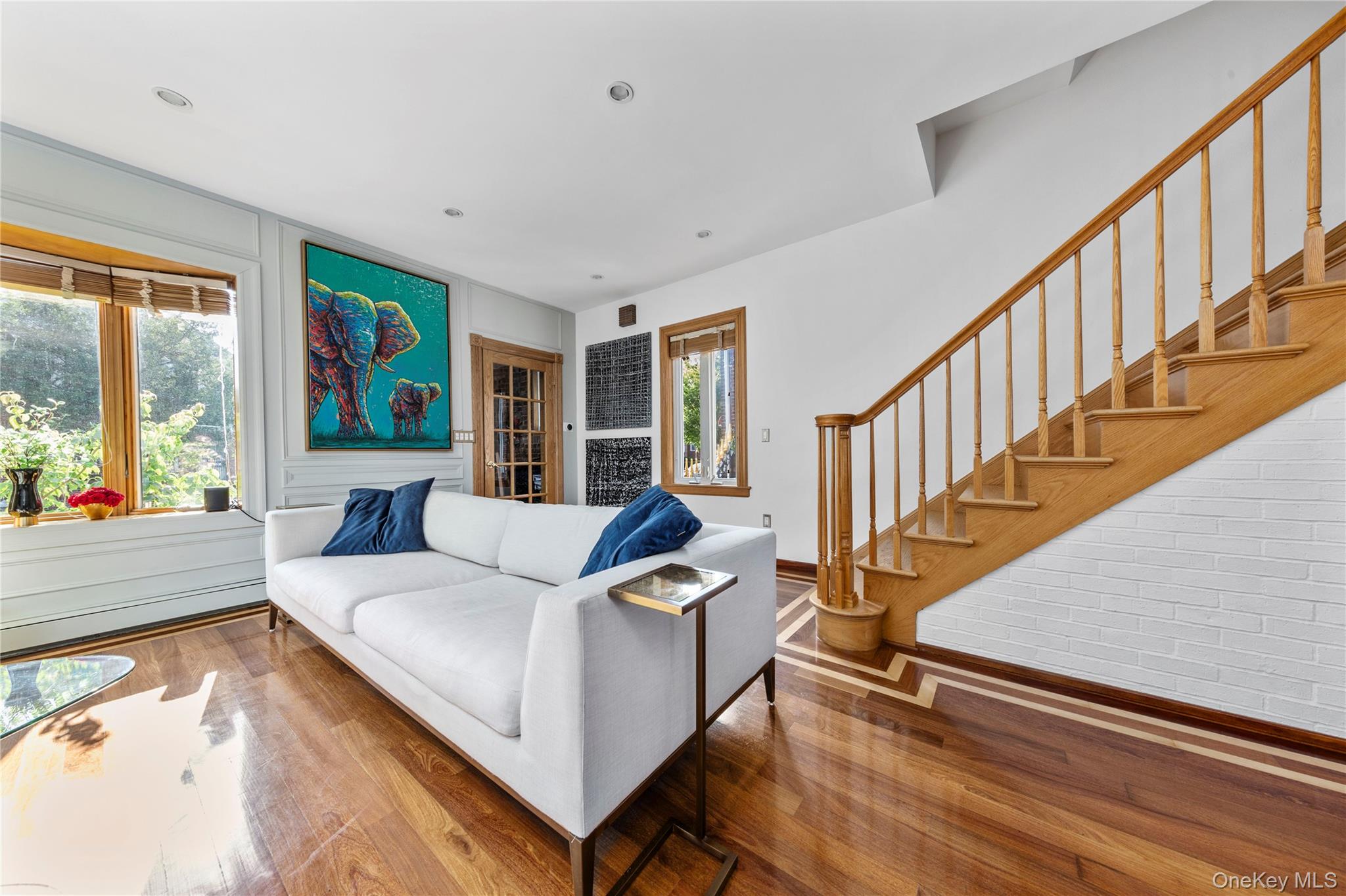 #7 photo, 33-39 84th Street, クイーンズ区 Jackson Heights , NY 11372