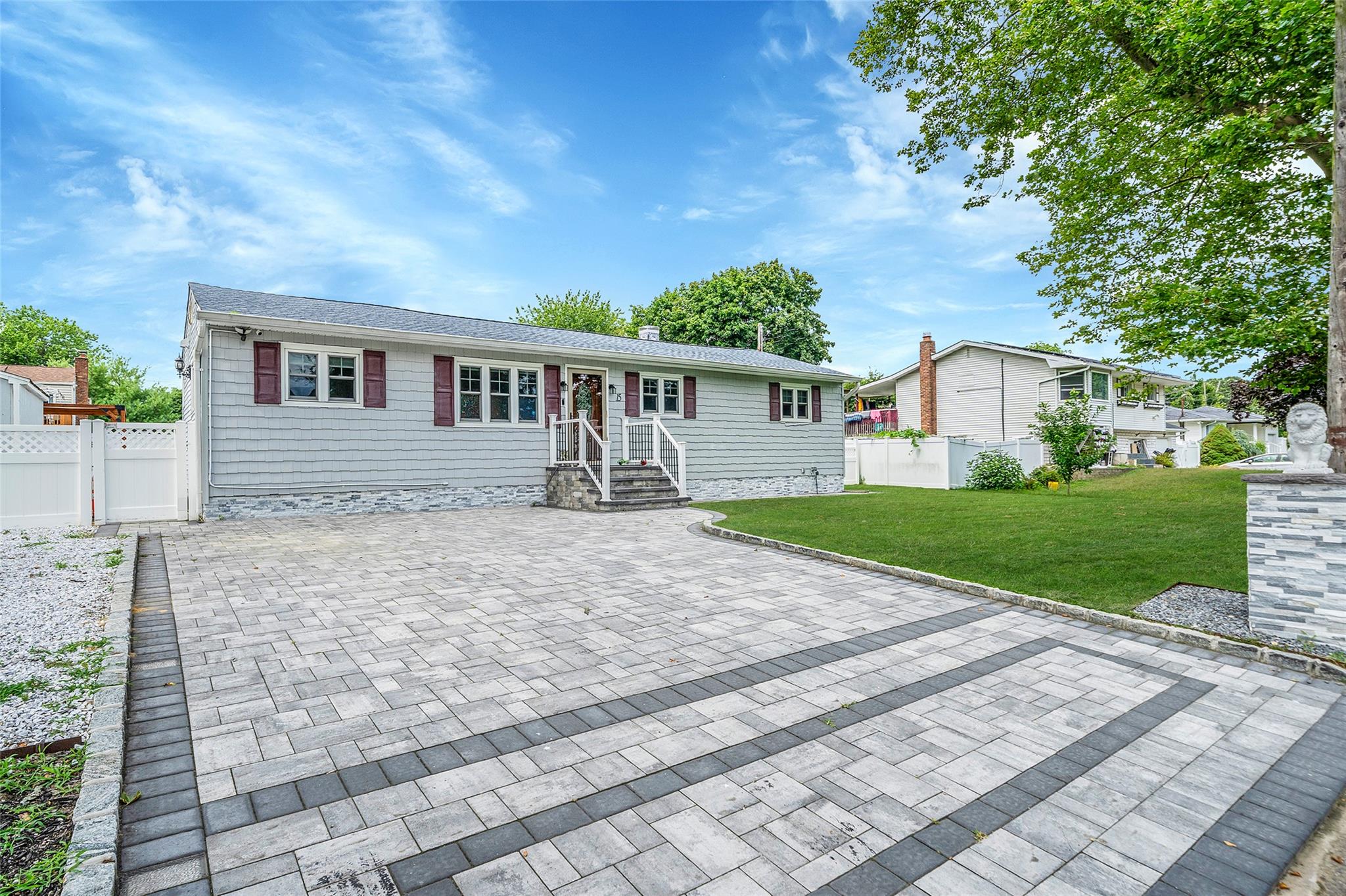 #1 photo, 15 Liberty Avenue, 東長島 Selden , NY 11784