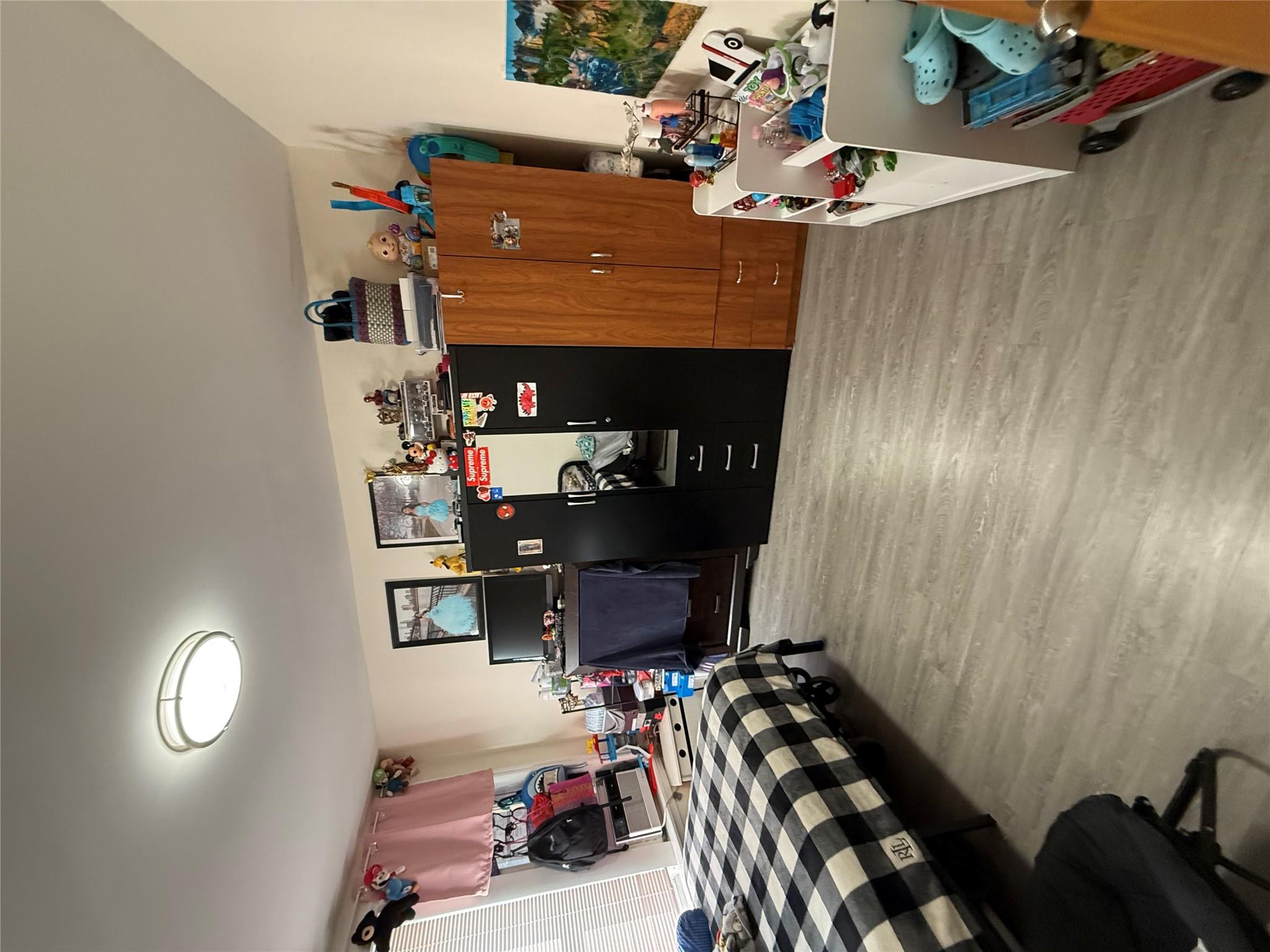 #4 photo, 2896 Heath Avenue, Bronx , NY 10463