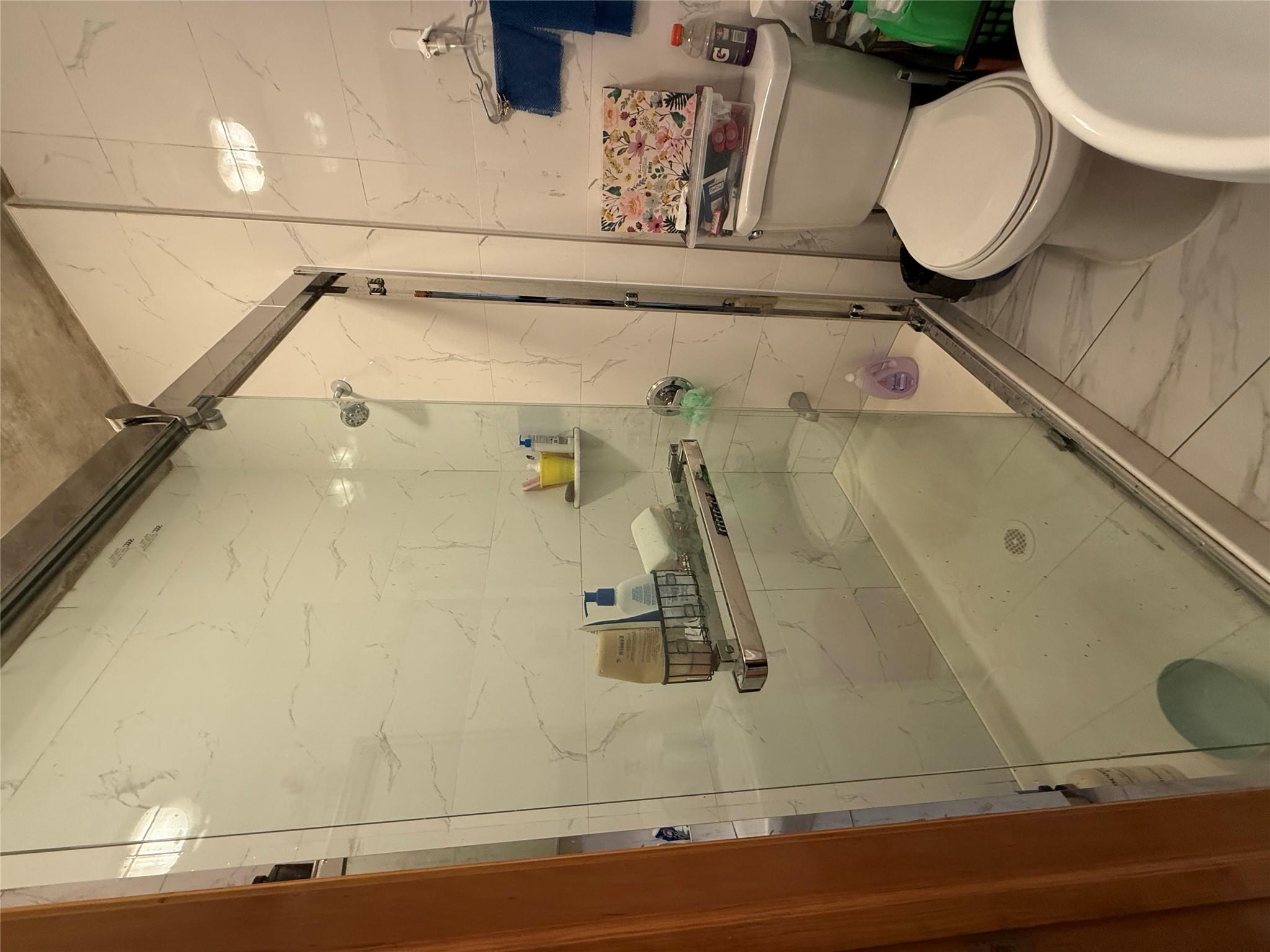 #7 photo, 2896 Heath Avenue, Bronx , NY 10463