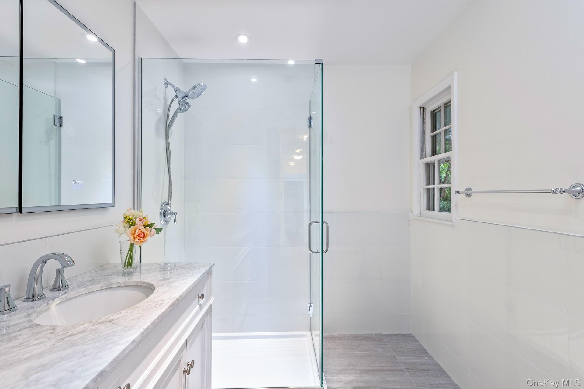 #14 photo, 122 Main Street, ナッソー郡 Roslyn , NY 11576