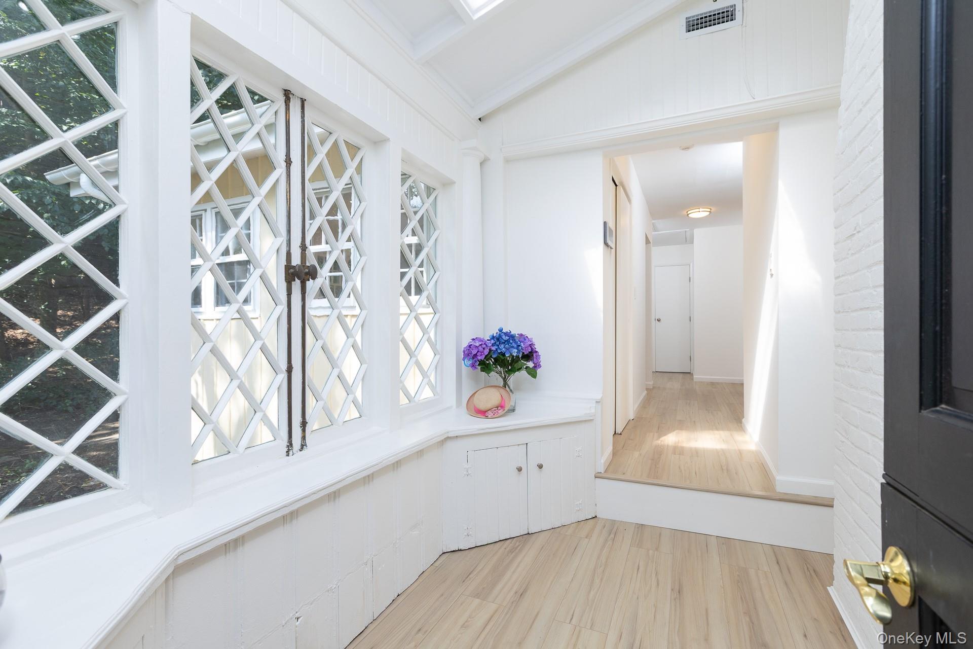 #5 photo, 122 Main Street, ナッソー郡 Roslyn , NY 11576