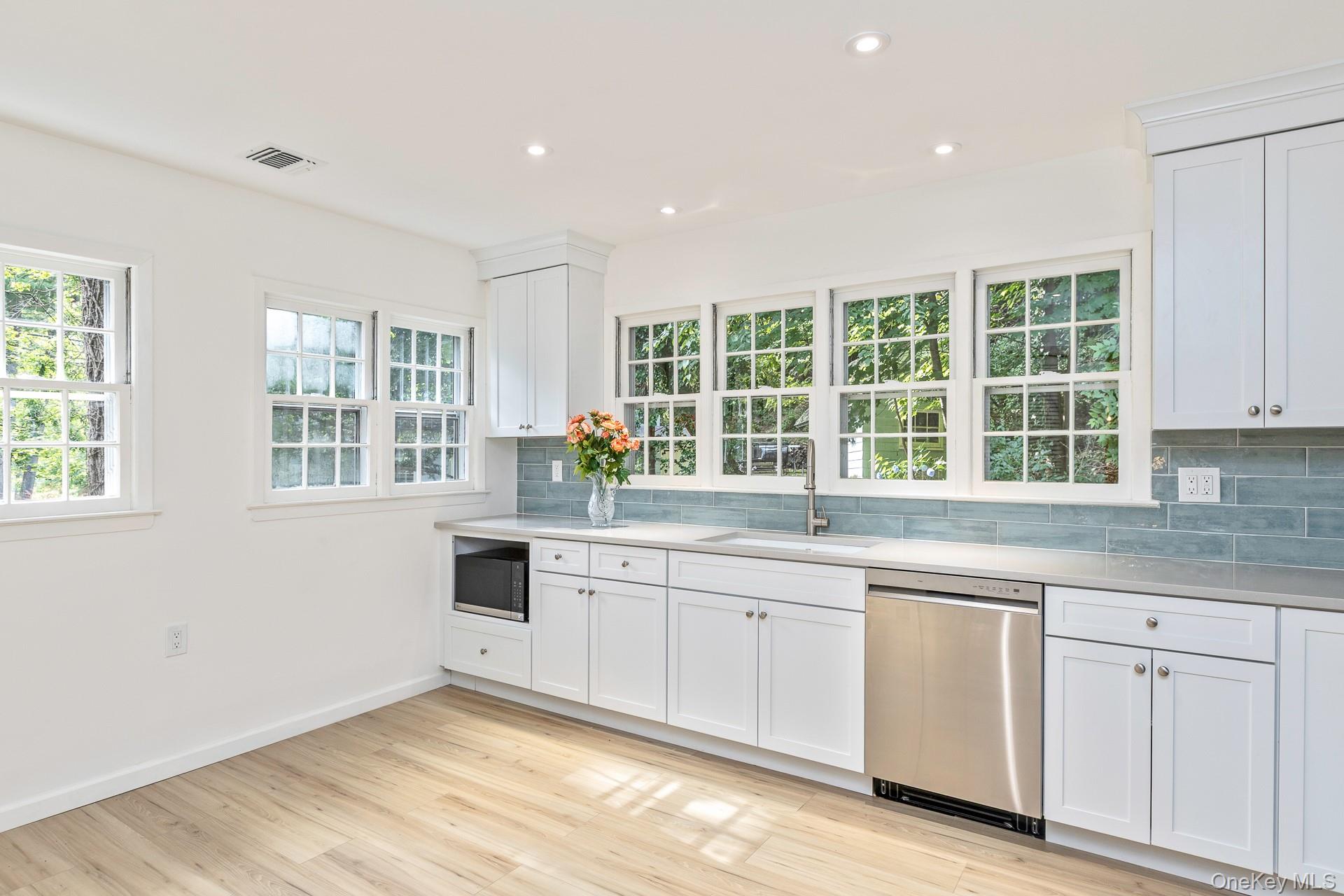 #6 photo, 122 Main Street, ナッソー郡 Roslyn , NY 11576