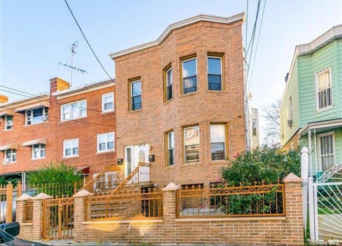 #1 photo, 832 E 224th Street, 布朗士 Bronx , NY 10466