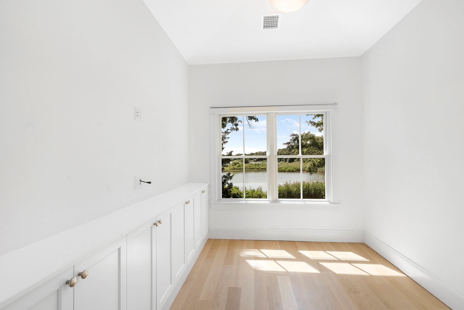 #11 photo, 84 Oyster Shores Road, East Hampton , NY 11937