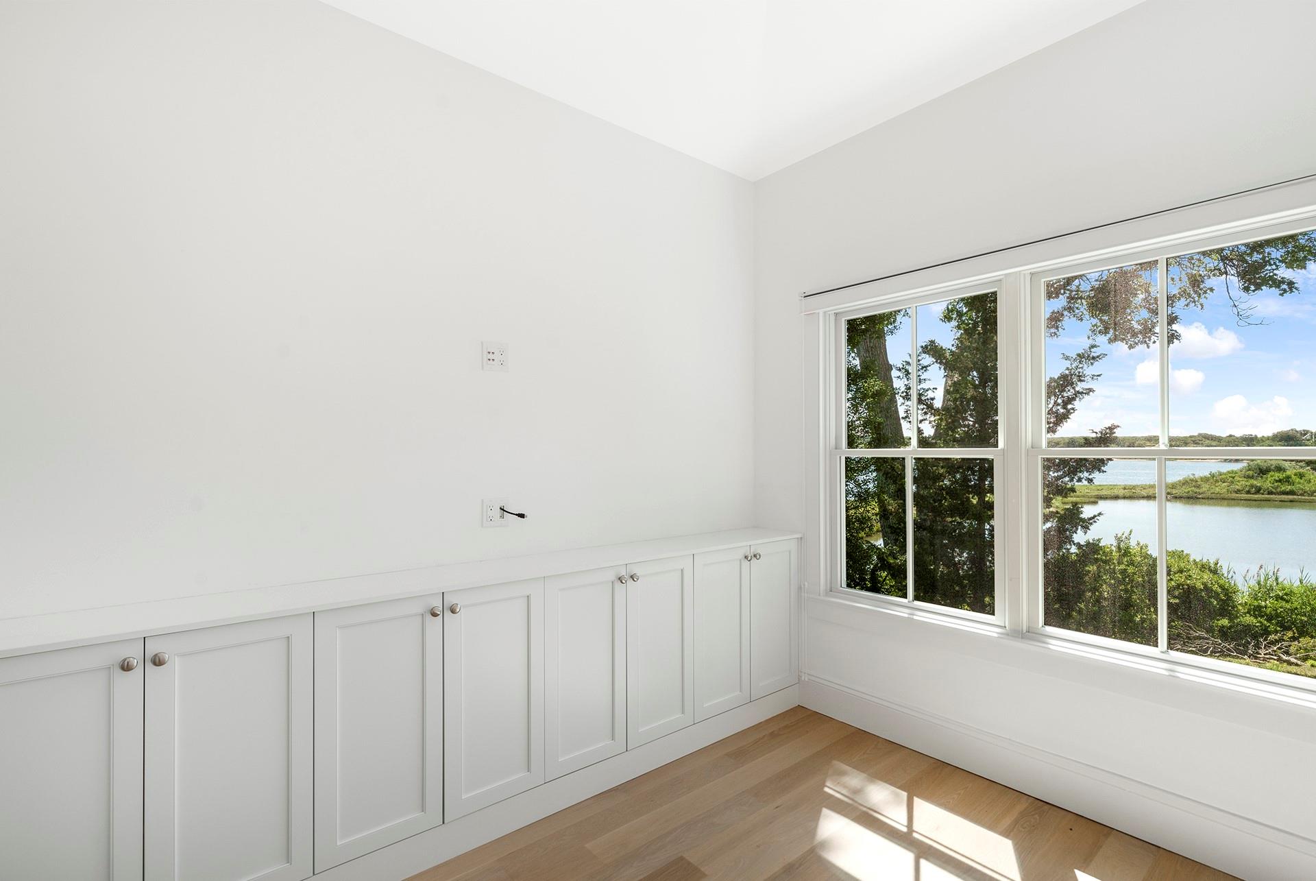 #12 photo, 84 Oyster Shores Road, East Hampton , NY 11937