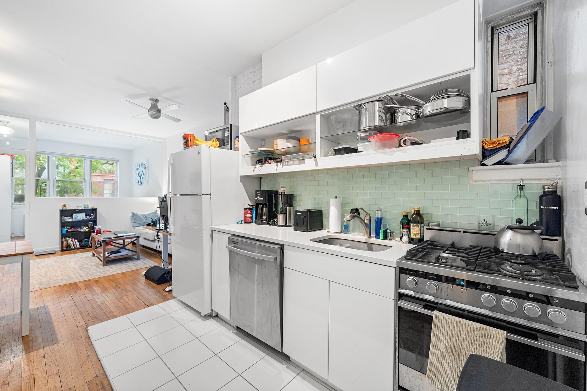 #4 photo, 313 E 89th Street, マンハッタン New York (Manhattan) , NY 10128