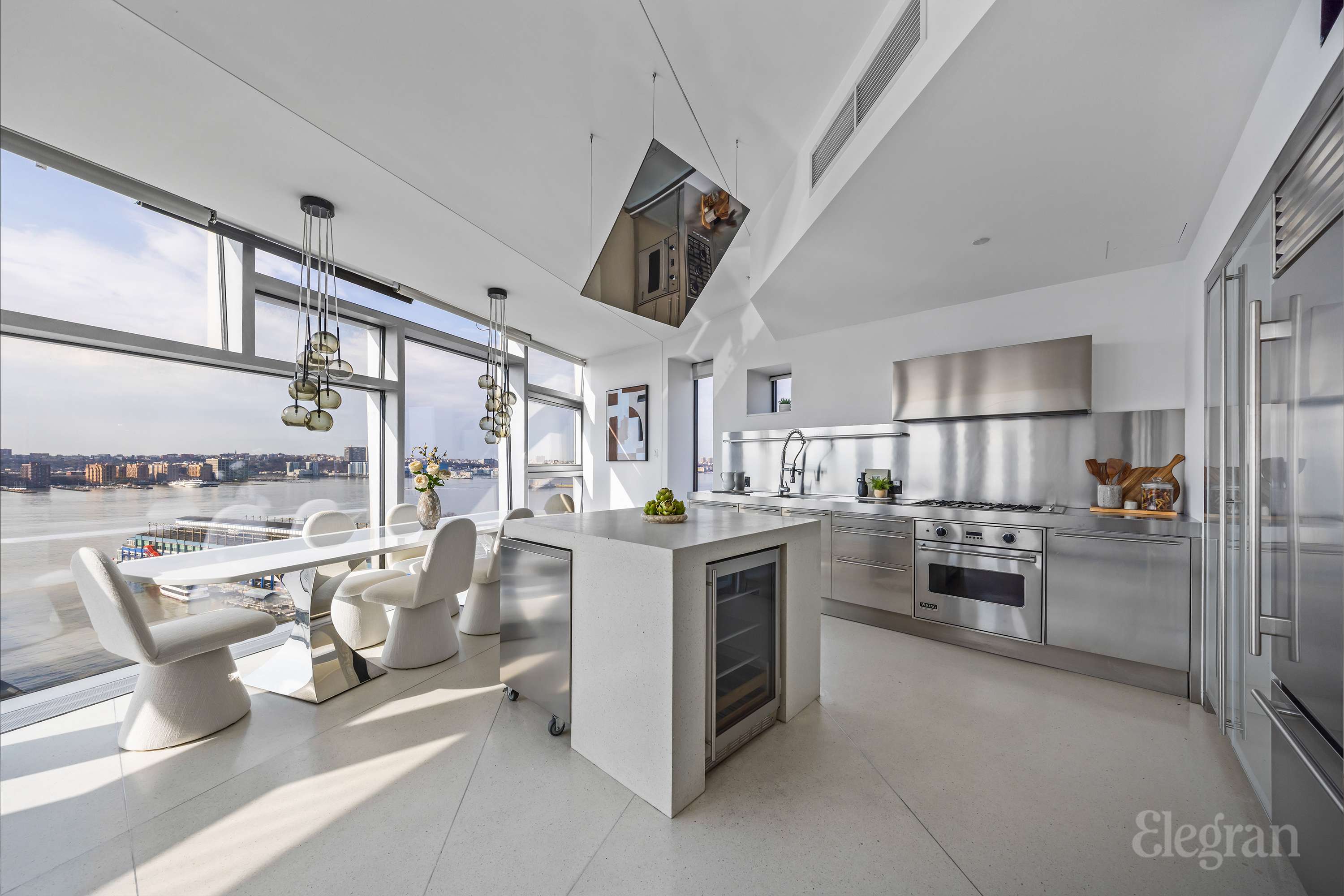 #6 photo, 100 11th Avenue, マンハッタン Chelsea , NY 10011