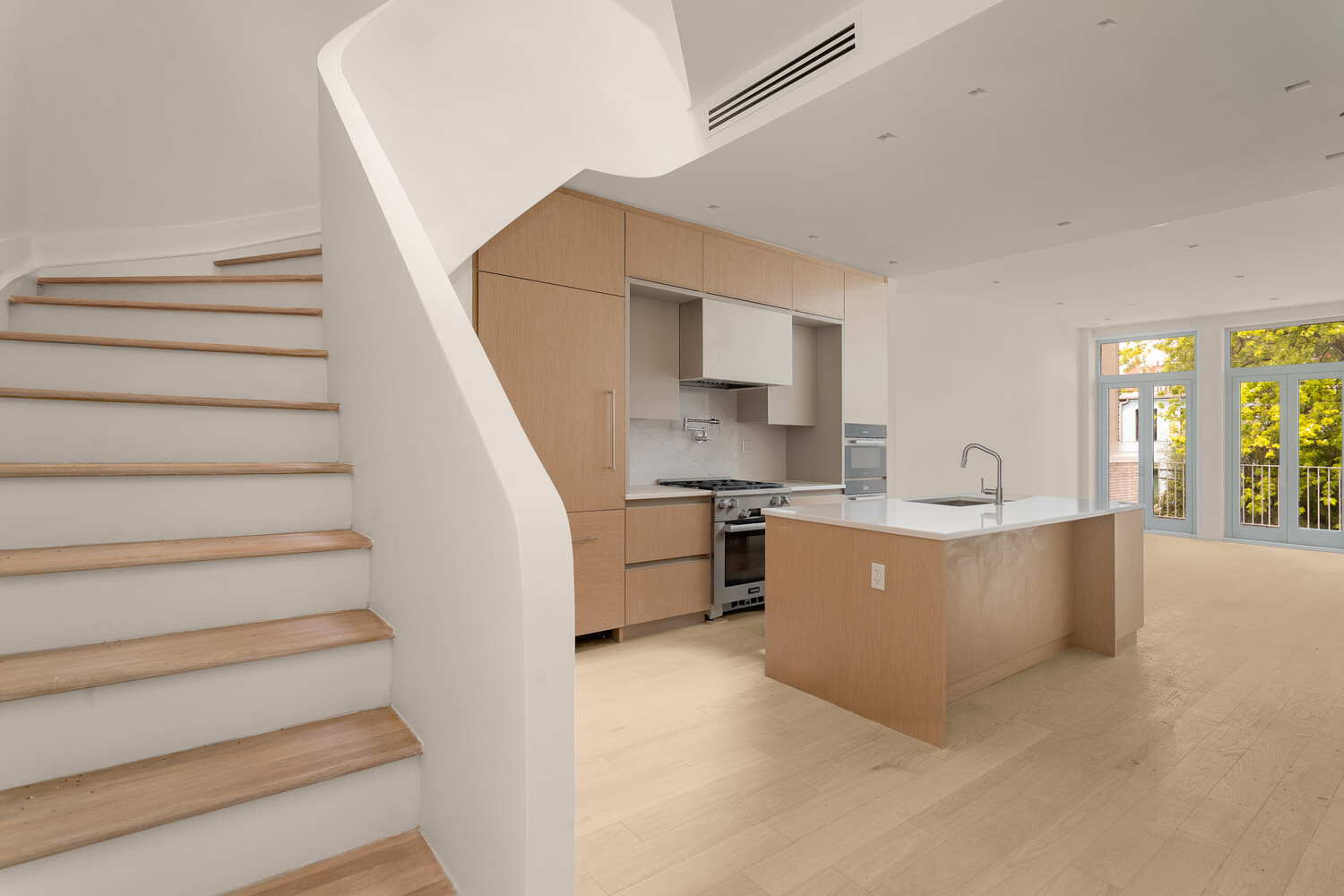 #4 photo, 819 DEAN Street, ブルックリン区 Crown Heights , NY 11238