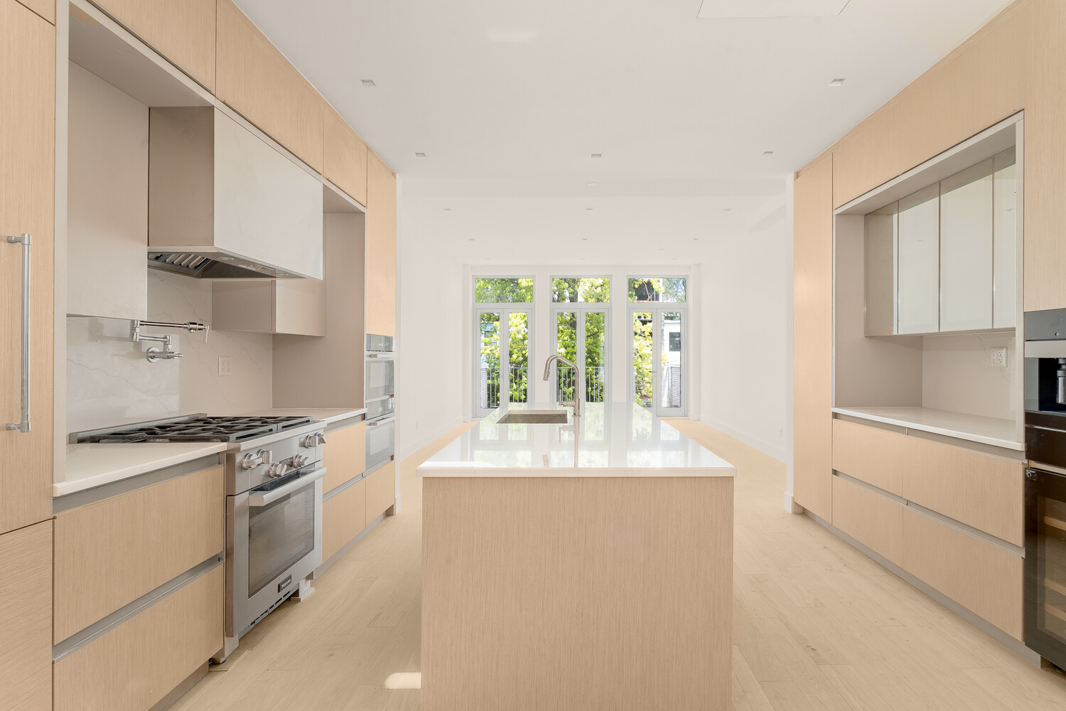 #6 photo, 819 DEAN Street, ブルックリン区 Crown Heights , NY 11238