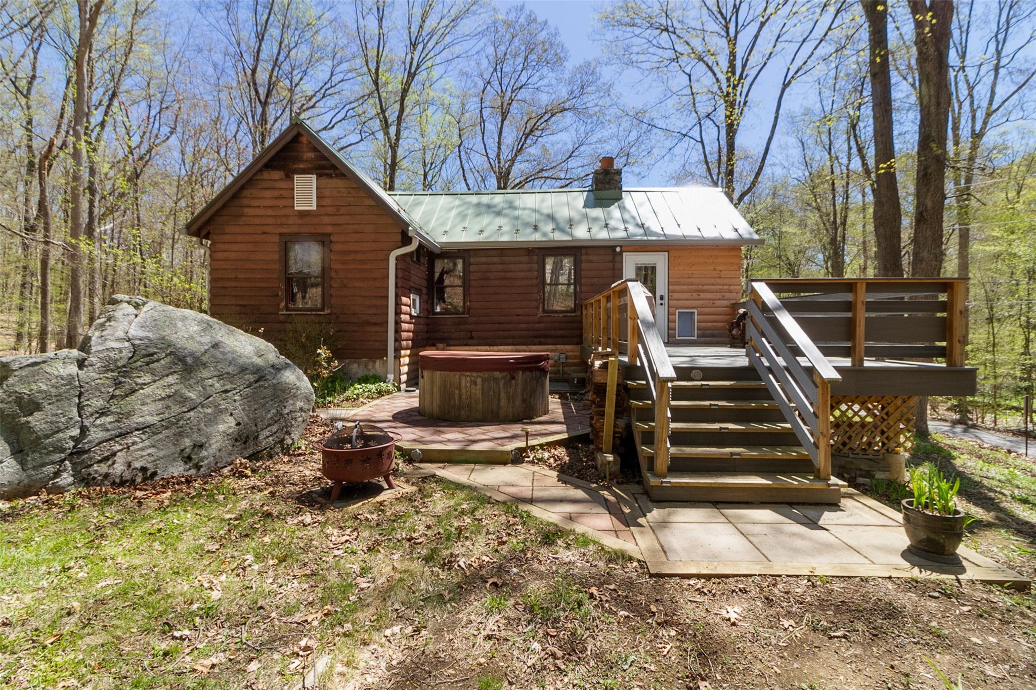 #1 photo, 64 Palmer Trail, 紐約州 Carmel , NY 10512