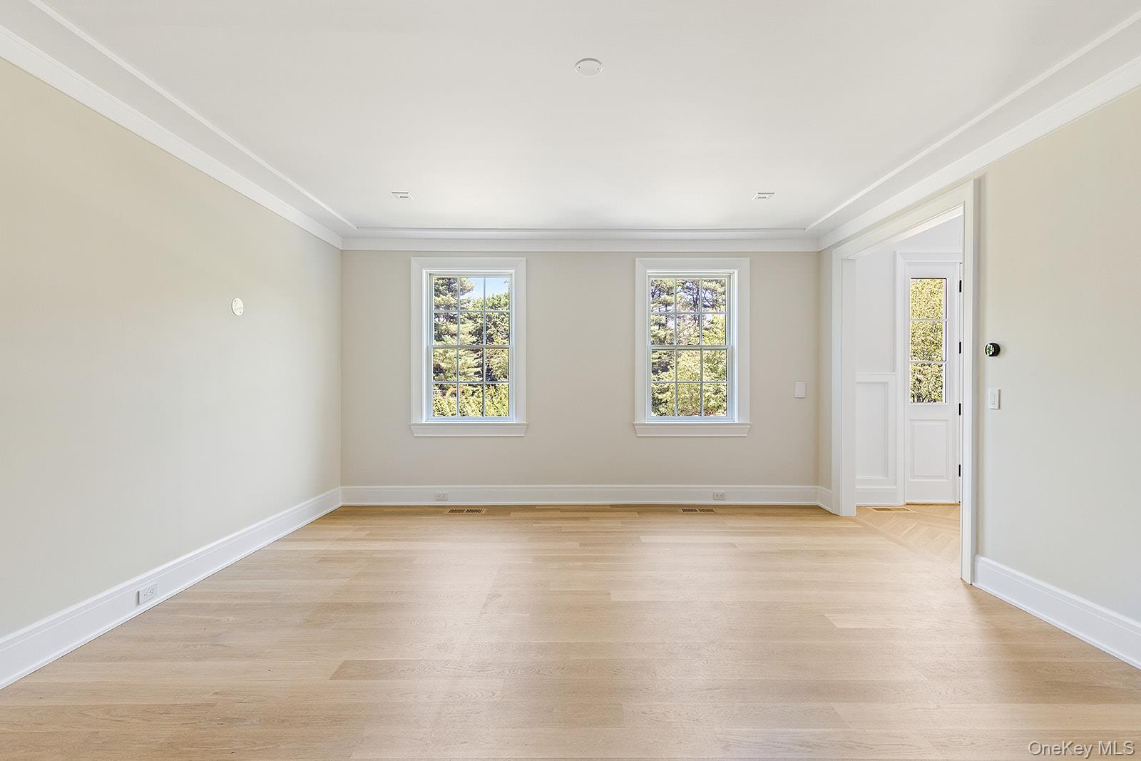 #13 photo, 42 Mamaroneck Road, Scarsdale , NY 10583