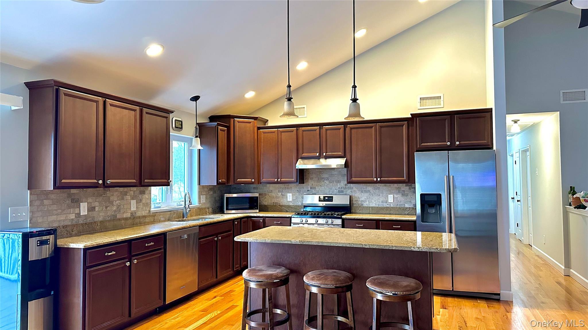 #10 photo, 1091 Ridgebury Road, New Hampton , NY 10958