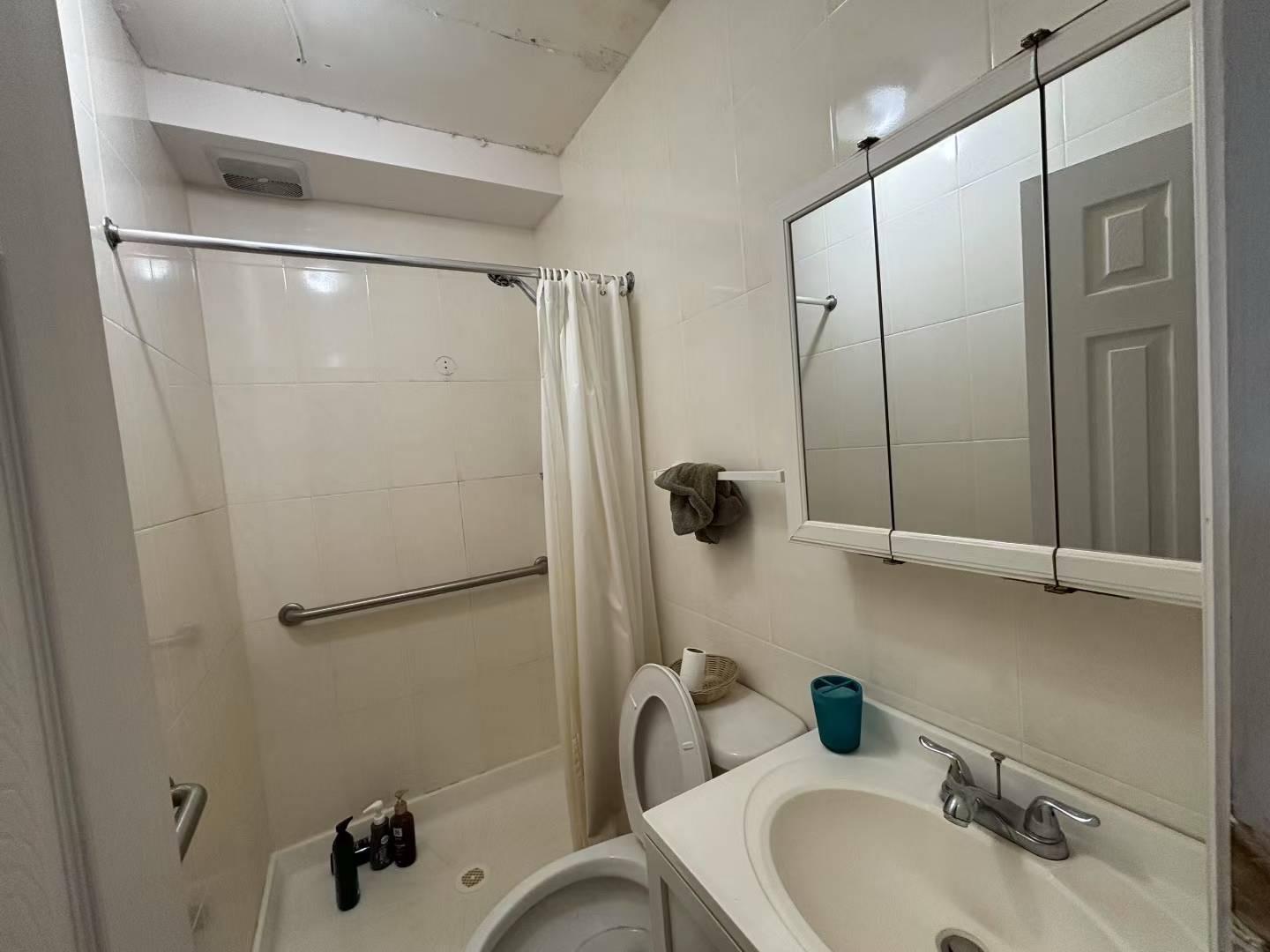 #5 photo, 22-01 149th Street, Whitestone , NY 11357