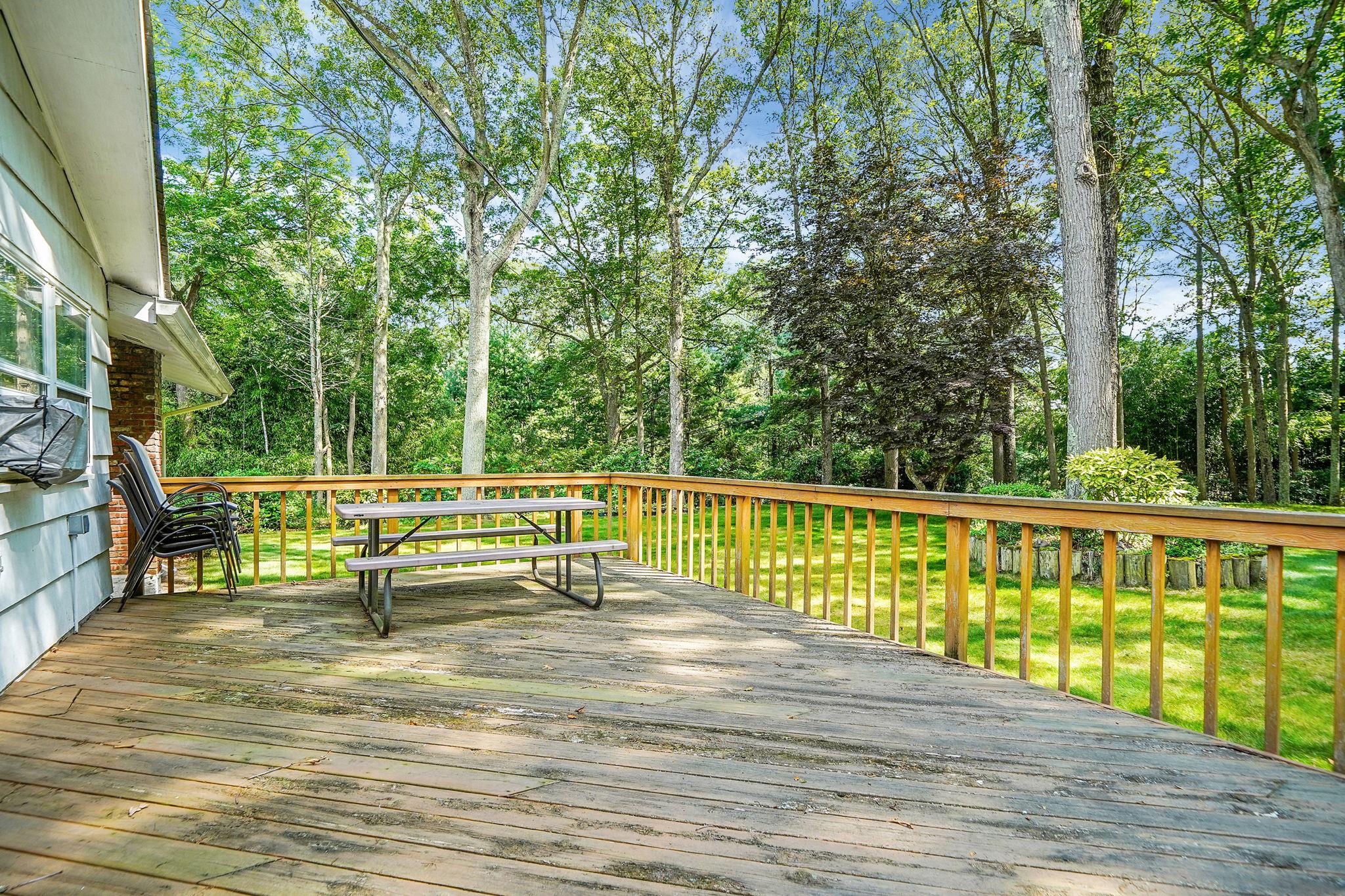 #11 photo, 203 Deer Park Road, サフォーク郡 Dix Hills , NY 11746