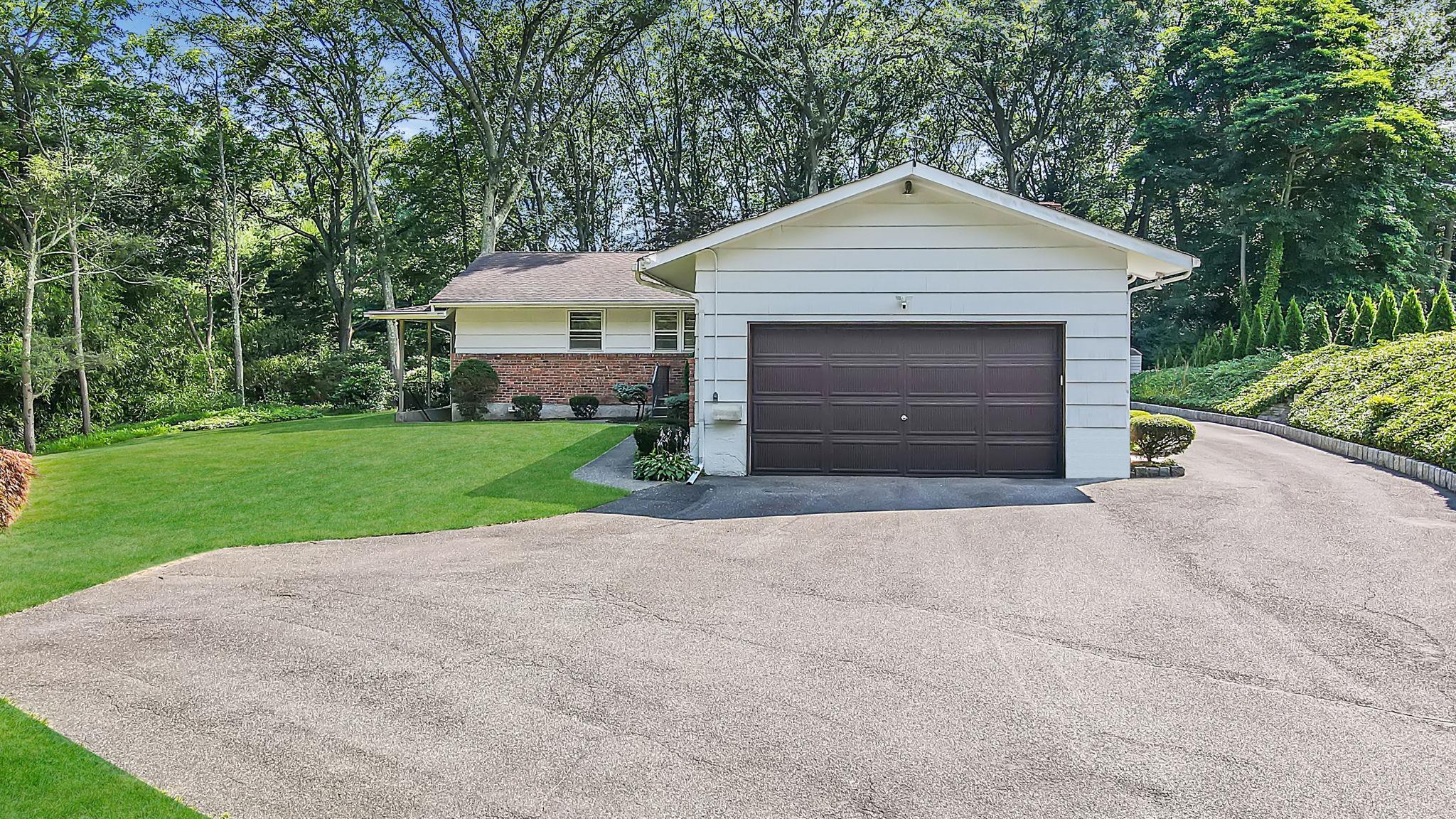 #17 photo, 203 Deer Park Road, サフォーク郡 Dix Hills , NY 11746