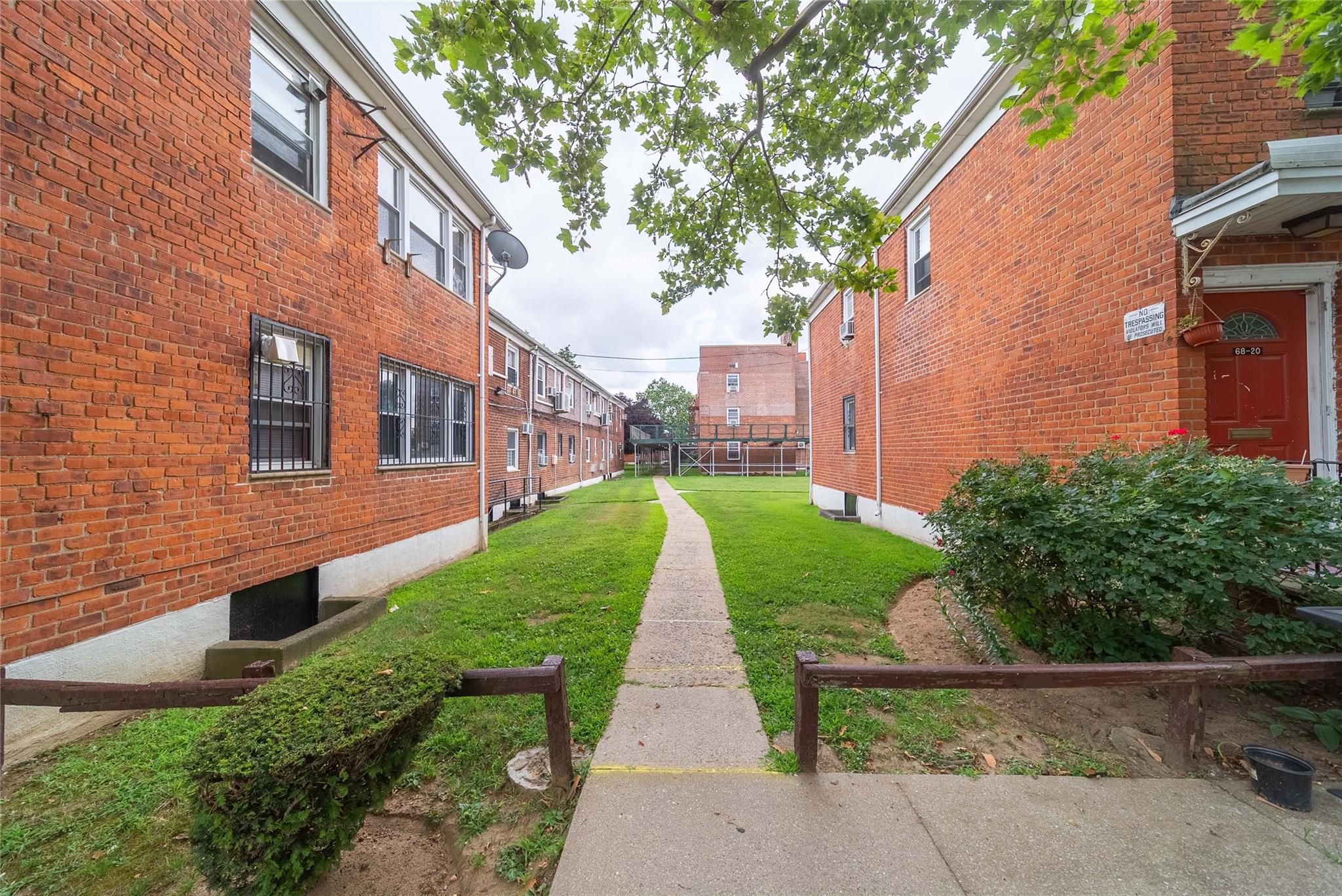 #11 photo, 68-18 140th Street, Flushing , NY 11367