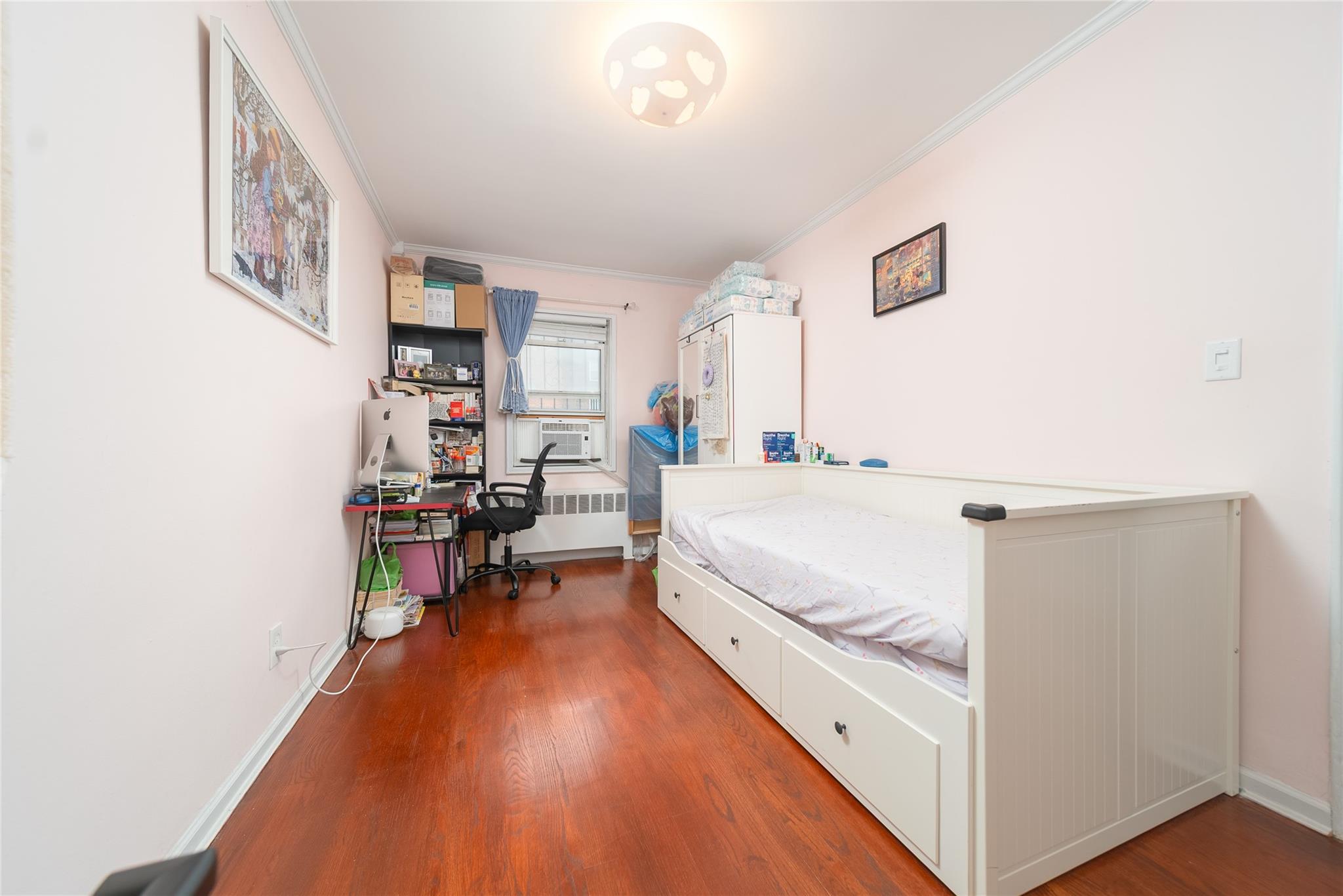 #6 photo, 68-18 140th Street, Flushing , NY 11367