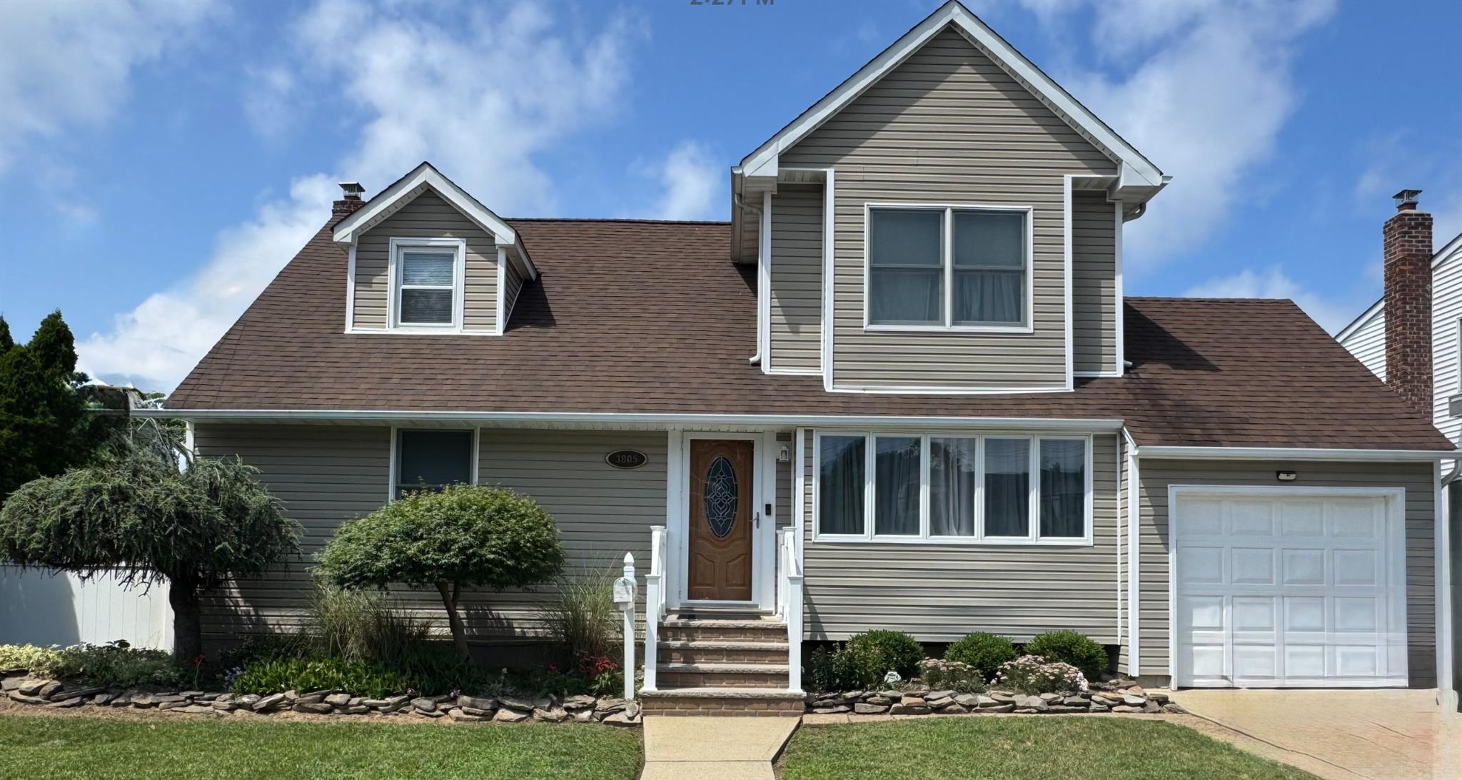 #1 photo, 3805 Mansfield Drive, 長島 Seaford , NY 11783