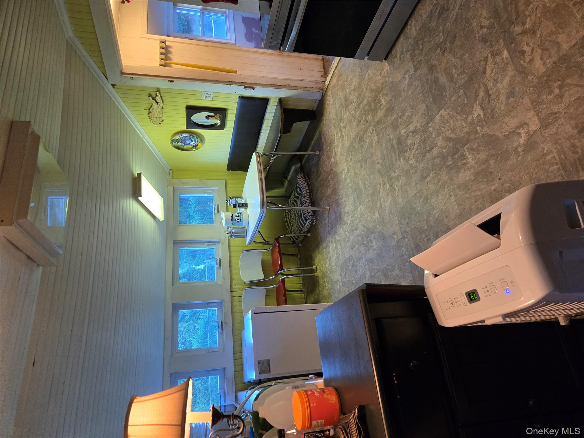 #13 photo, 3953 Sound Avenue, サフォーク郡 Riverhead , NY 11901