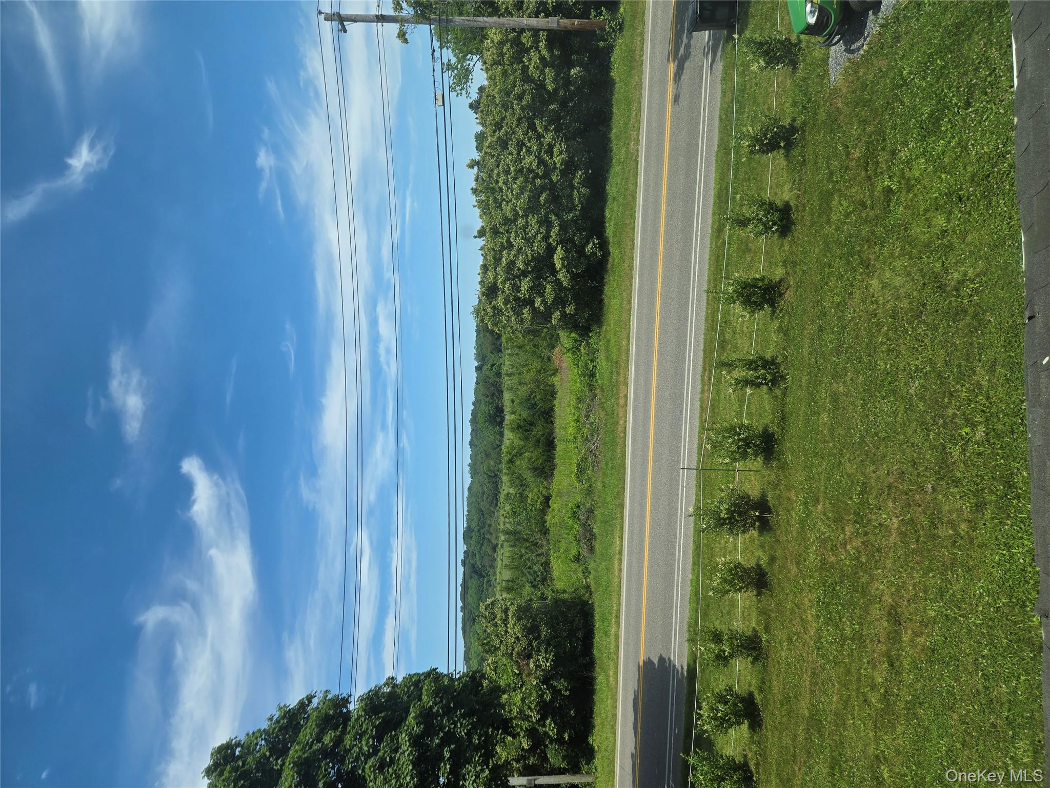 #5 photo, 3953 Sound Avenue, サフォーク郡 Riverhead , NY 11901