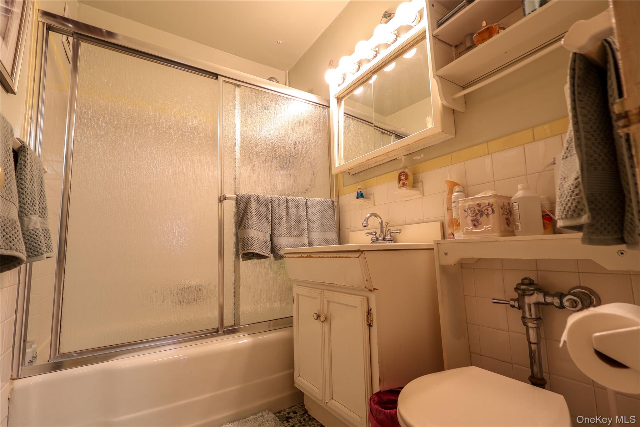 #13 photo, 25 Neptune Boulevard, ナッソー郡 Long Beach , NY 11561