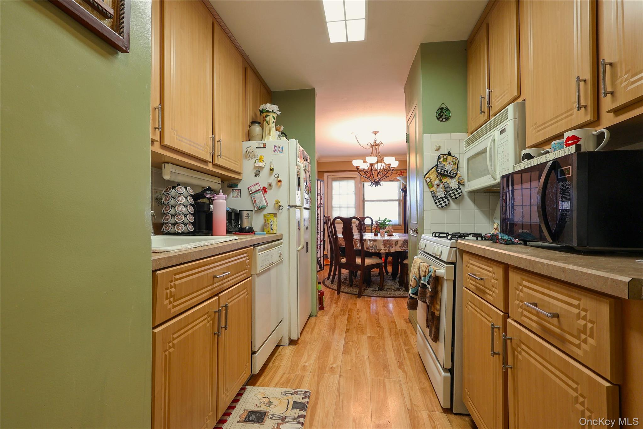 #7 photo, 25 Neptune Boulevard, ナッソー郡 Long Beach , NY 11561