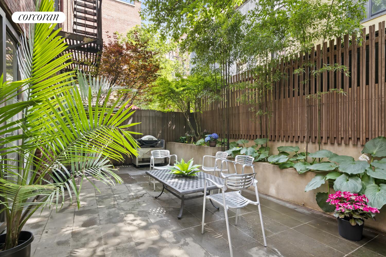 #4 photo, 56 W 71ST Street, マンハッタン Lincoln Square , NY 10023