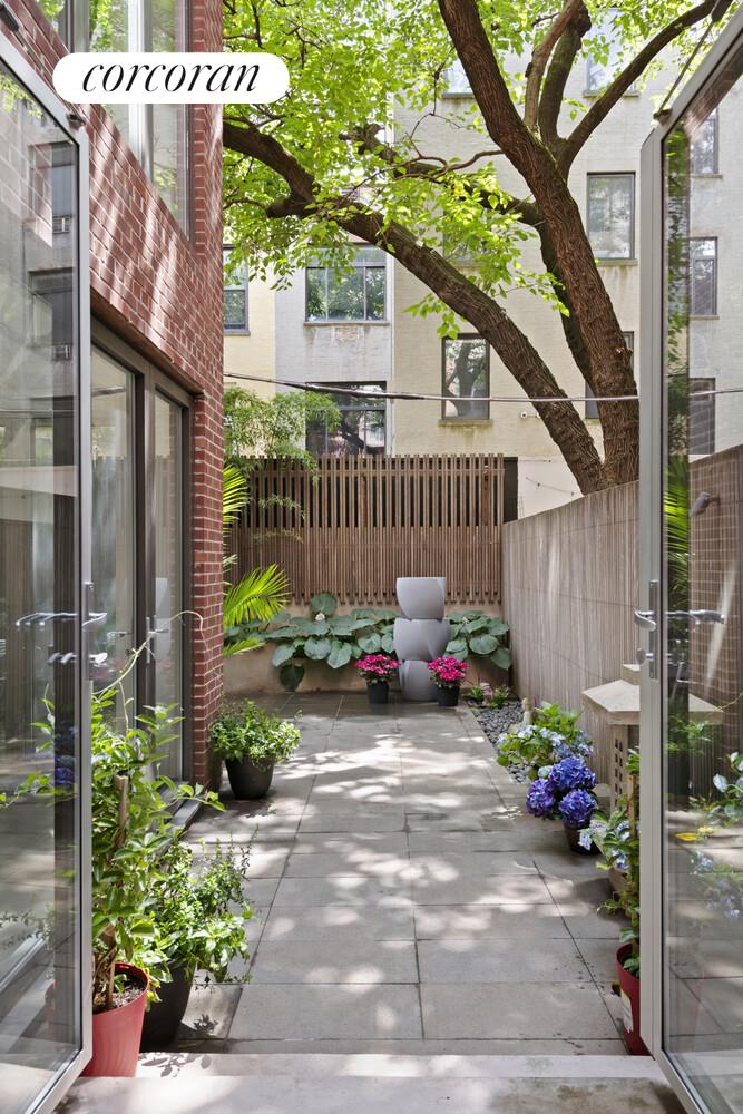 #5 photo, 56 W 71ST Street, マンハッタン Lincoln Square , NY 10023