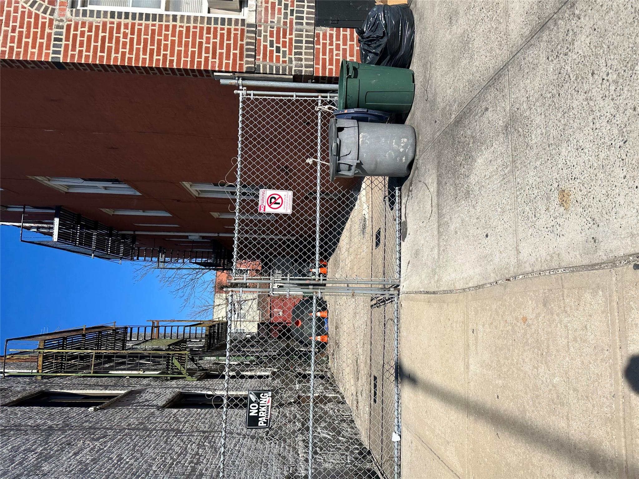 #3 photo, 597 E 93rd Street, Brooklyn , NY 11236