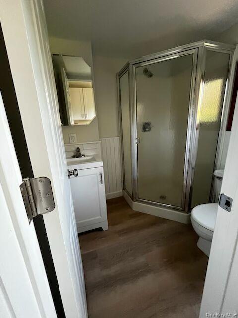 #16 photo, 48 Senix Avenue, サフォーク郡 Center Moriches , NY 11934