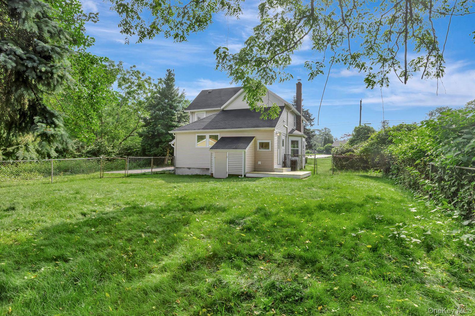 #5 photo, 48 Senix Avenue, サフォーク郡 Center Moriches , NY 11934