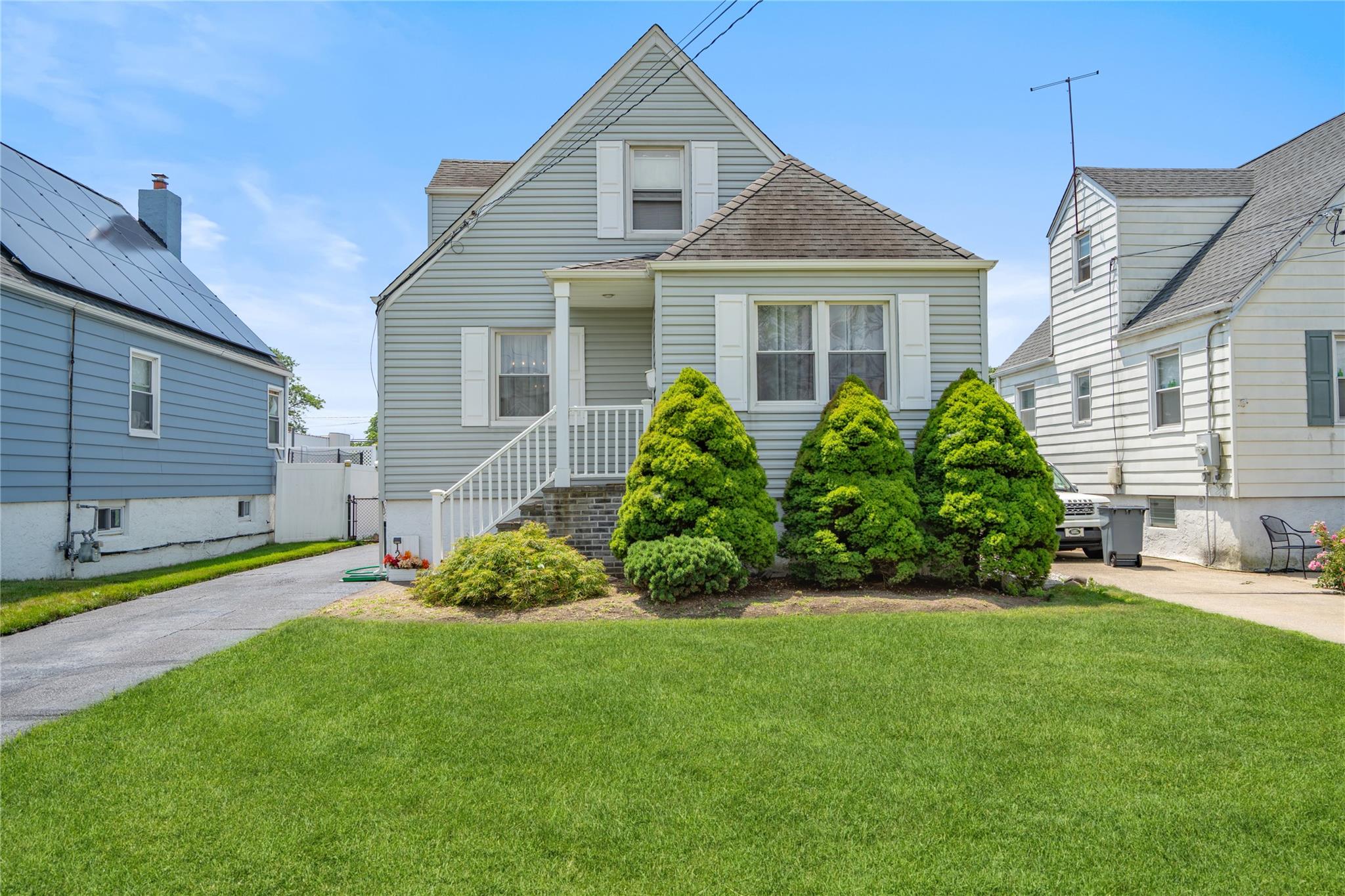 #1 photo, 12 Westmoreland Road, 長島 Merrick , NY 11566